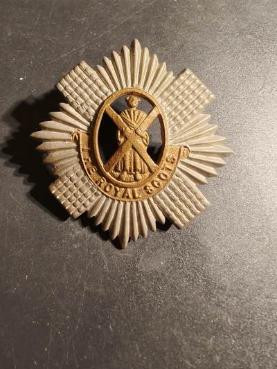 老王徽章第170期 - 英国皇家苏格兰步兵团帽徽    一战时期
