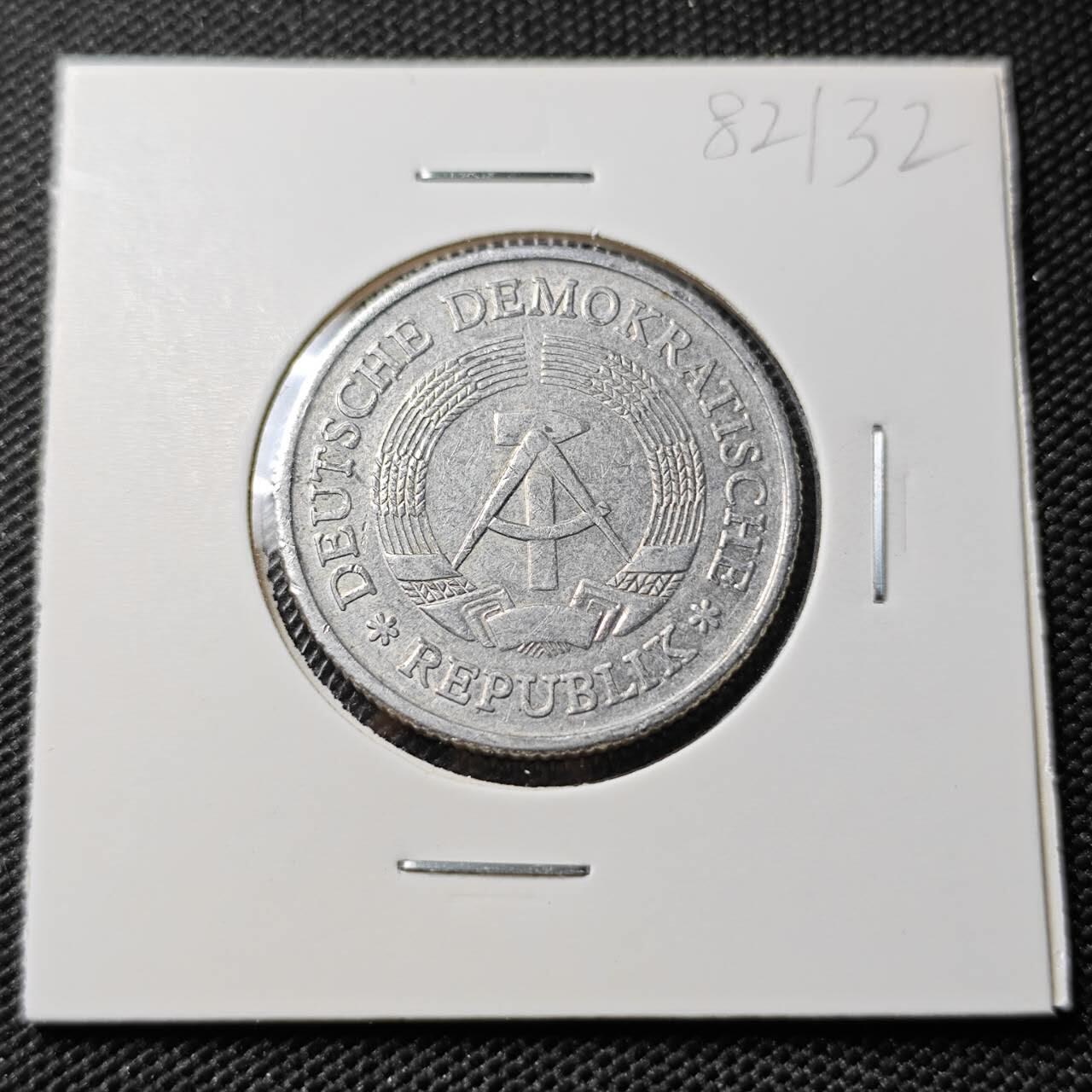 KK钱币收藏小铺 第382期  2月预留时间 周末发货 1974东德2马克 