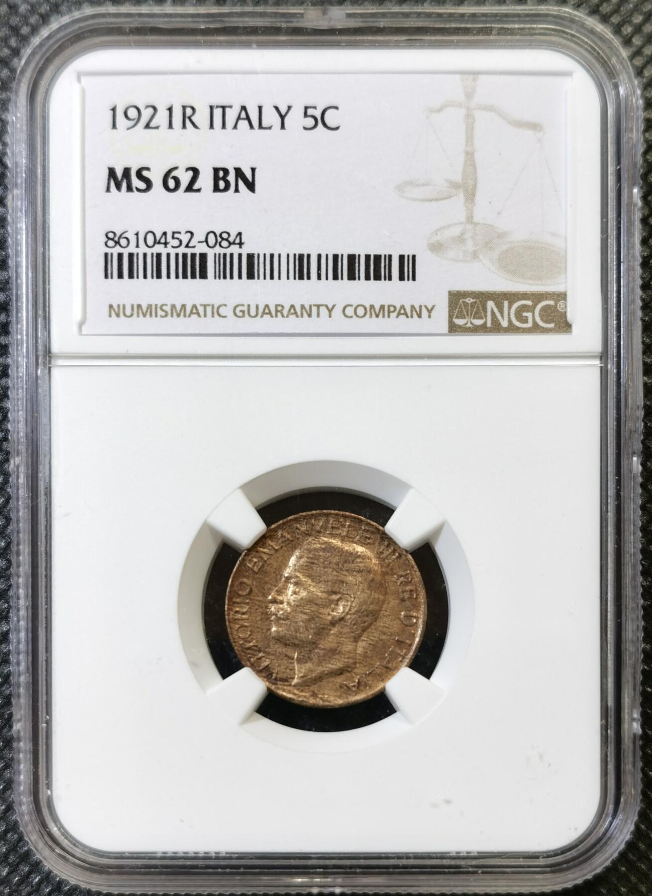 甄臻铺-世界币章拍卖（第44期）精品场拍品征集中，送拍享返佣金等优惠多多