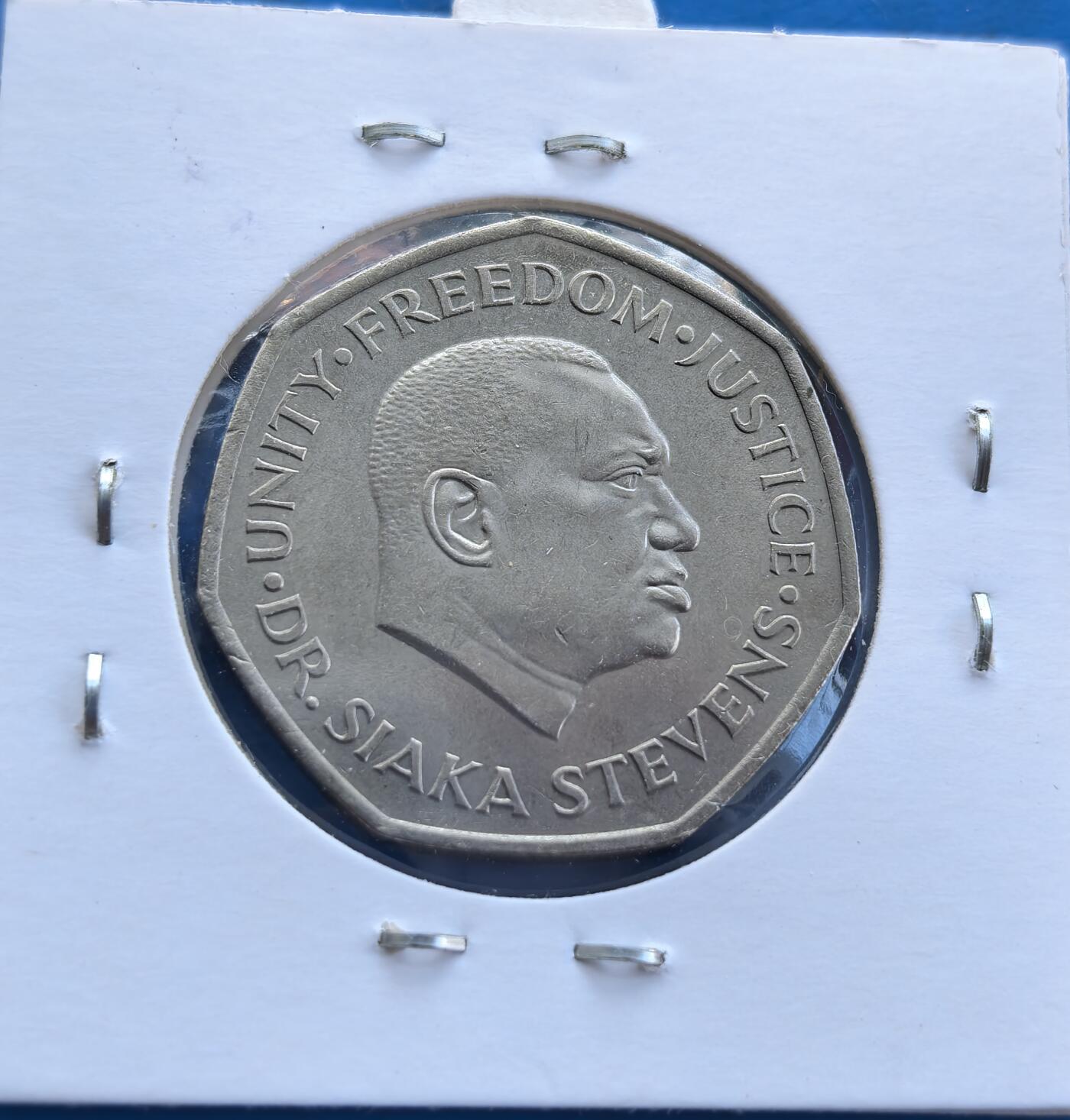 外国优质老铜币高银银币，周六九点倒数截拍，满百包邮，持续收拍