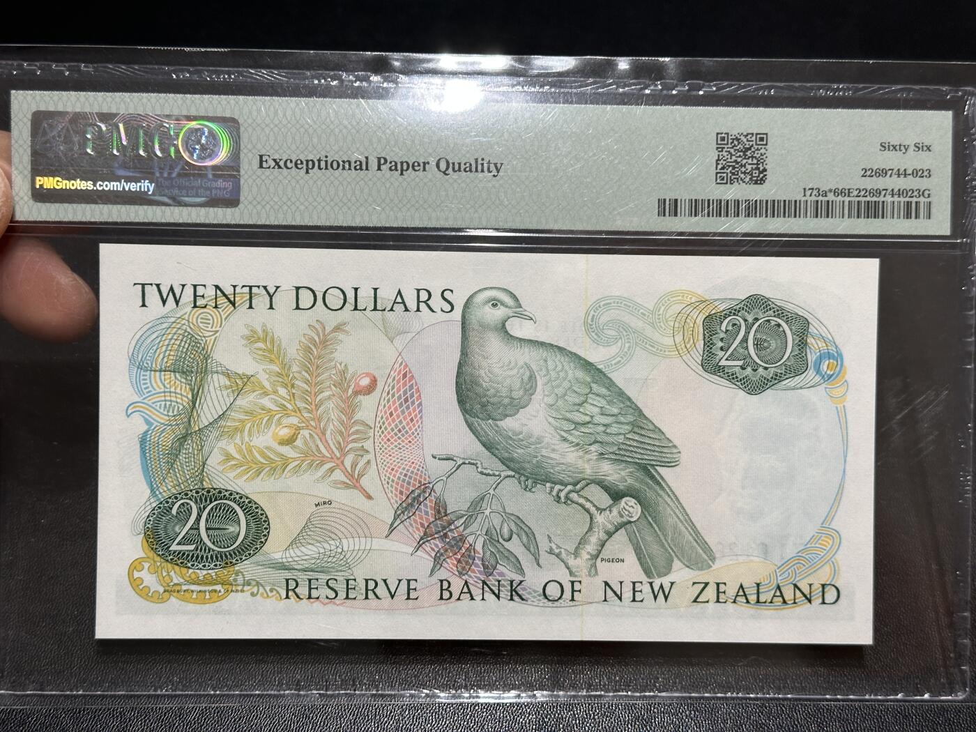 《外钞收藏家》第五百九十五期（优品场）（本平台长期征集拍品、欢迎藏友们联系合作）