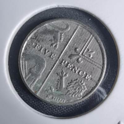 沼泽如烟--第939场 - 英国2012年5便士