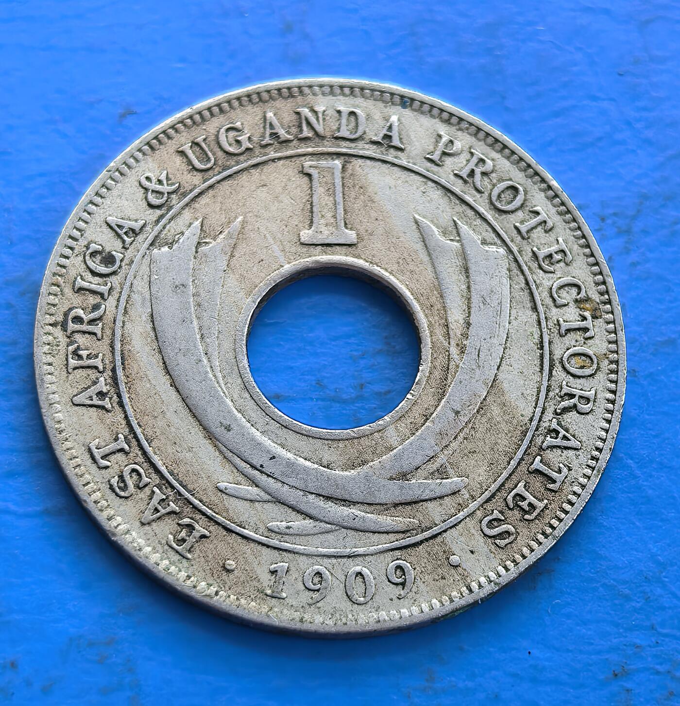 外国优质老铜币高银银币，周六九点倒数截拍，满百包邮，持续收拍