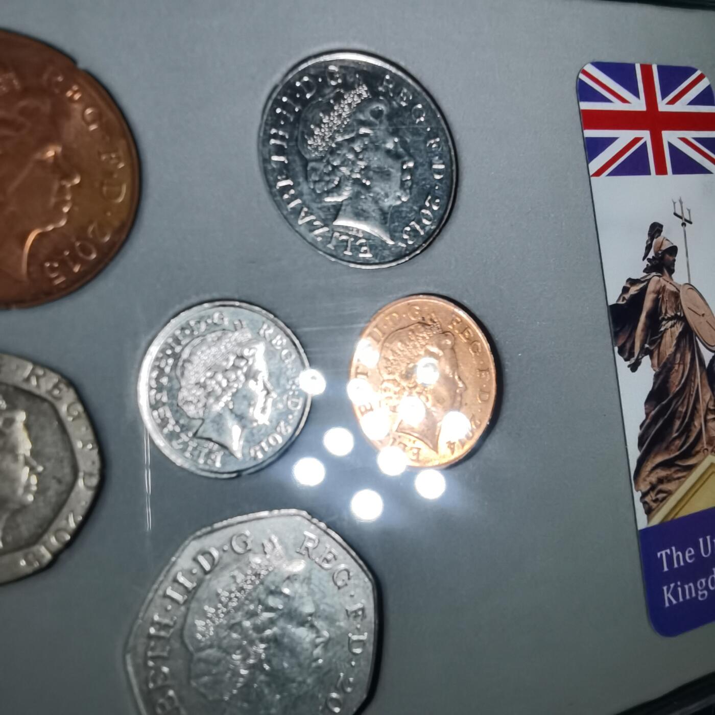 沼泽如烟--第937场 英国盾牌套