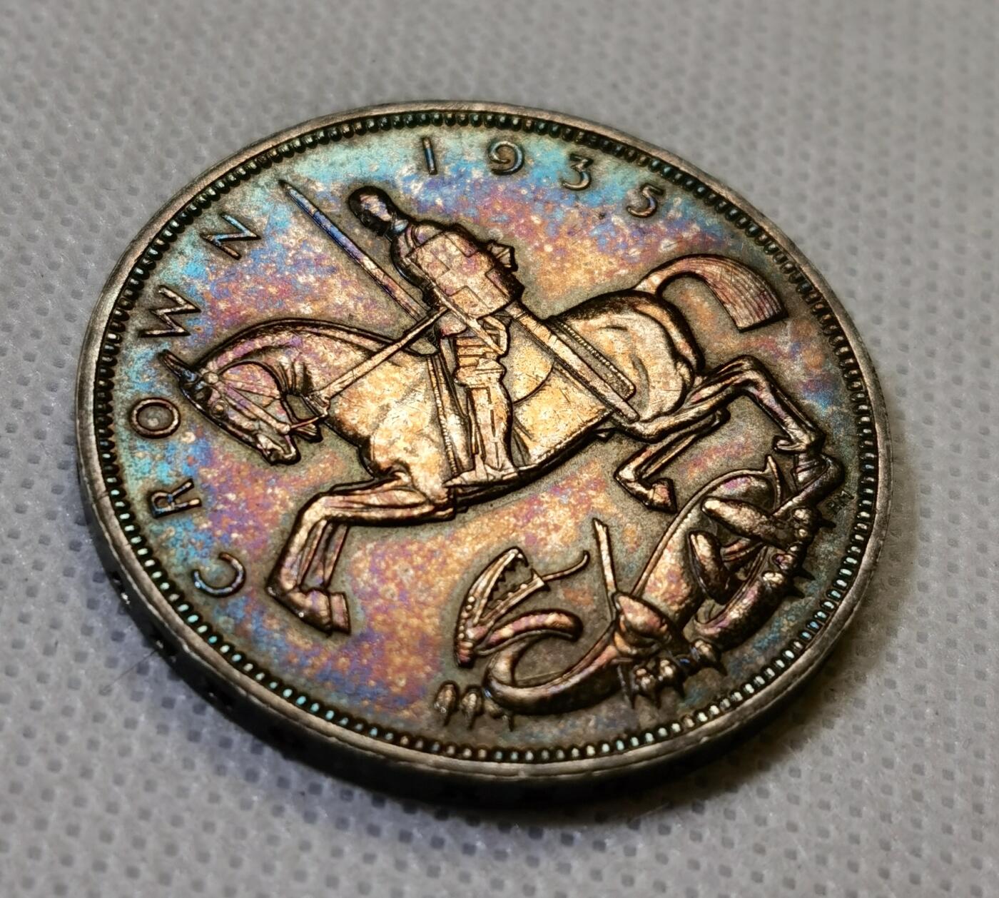 甄臻铺-世界币章拍卖（第44期）精品场拍品征集中，送拍享返佣金等优惠多多