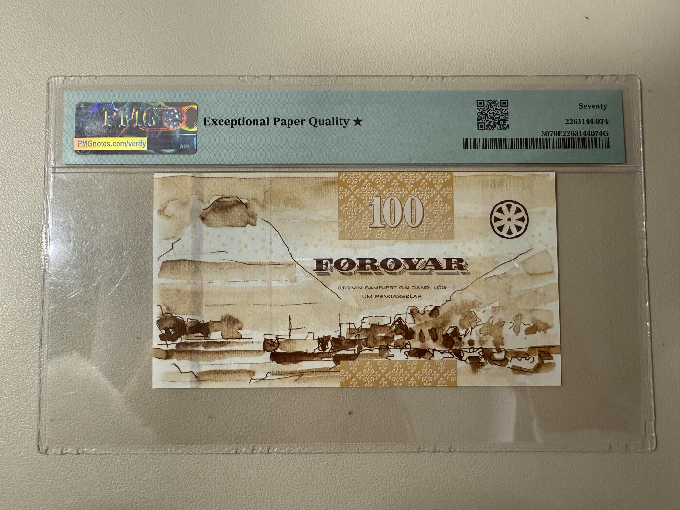 【礼羽收藏】🌏世界钱币拍卖第117期 【C0112M619680M】2011年法罗100面值纸币无47号码PMG70