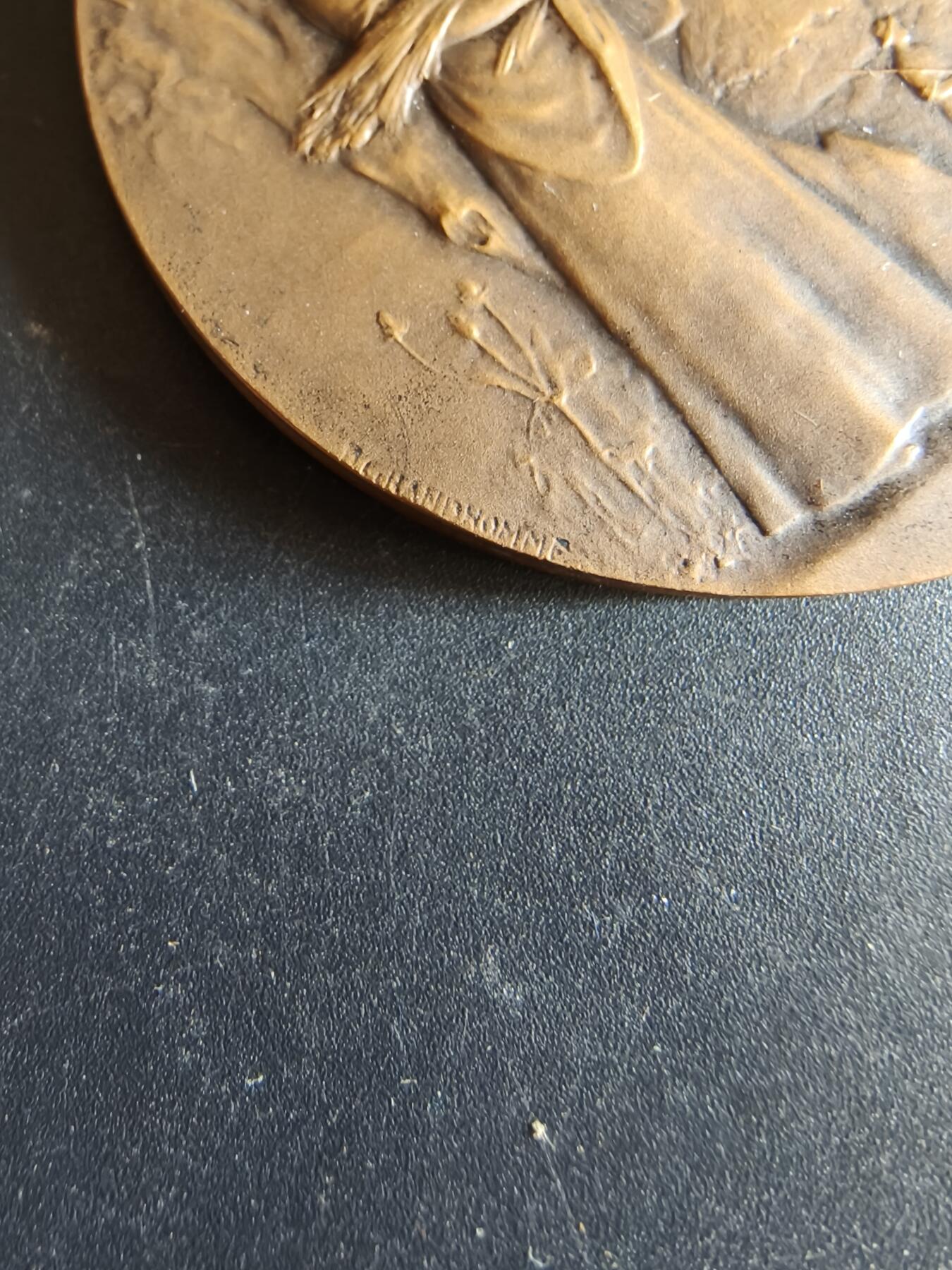 老王徽章第170期 法国圣朱利安昂日内瓦区农业博览会大铜章     原盒      大师家P. Grandhomme作品     直径50mm      重量51.7g