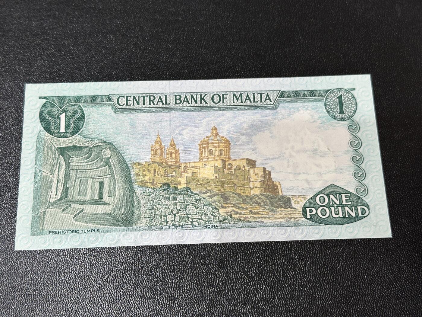 《外钞收藏家》第五百九十五期（优品场）（本平台长期征集拍品、欢迎藏友们联系合作）