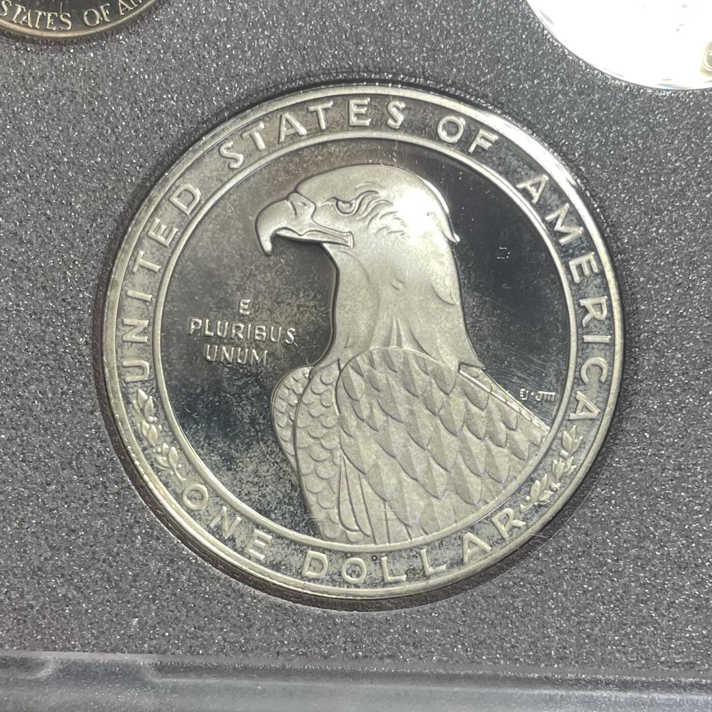 回流1222 美国1983年洛杉矶奥运会高端精制套币（Prestige Proof Set）含一枚90%高银纪念银币