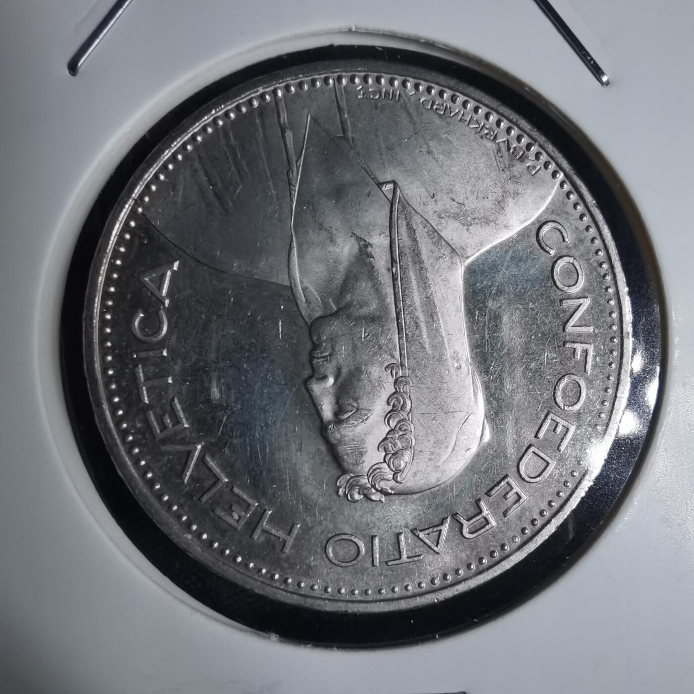 沼泽如烟--第939场 瑞士2003年5法郎