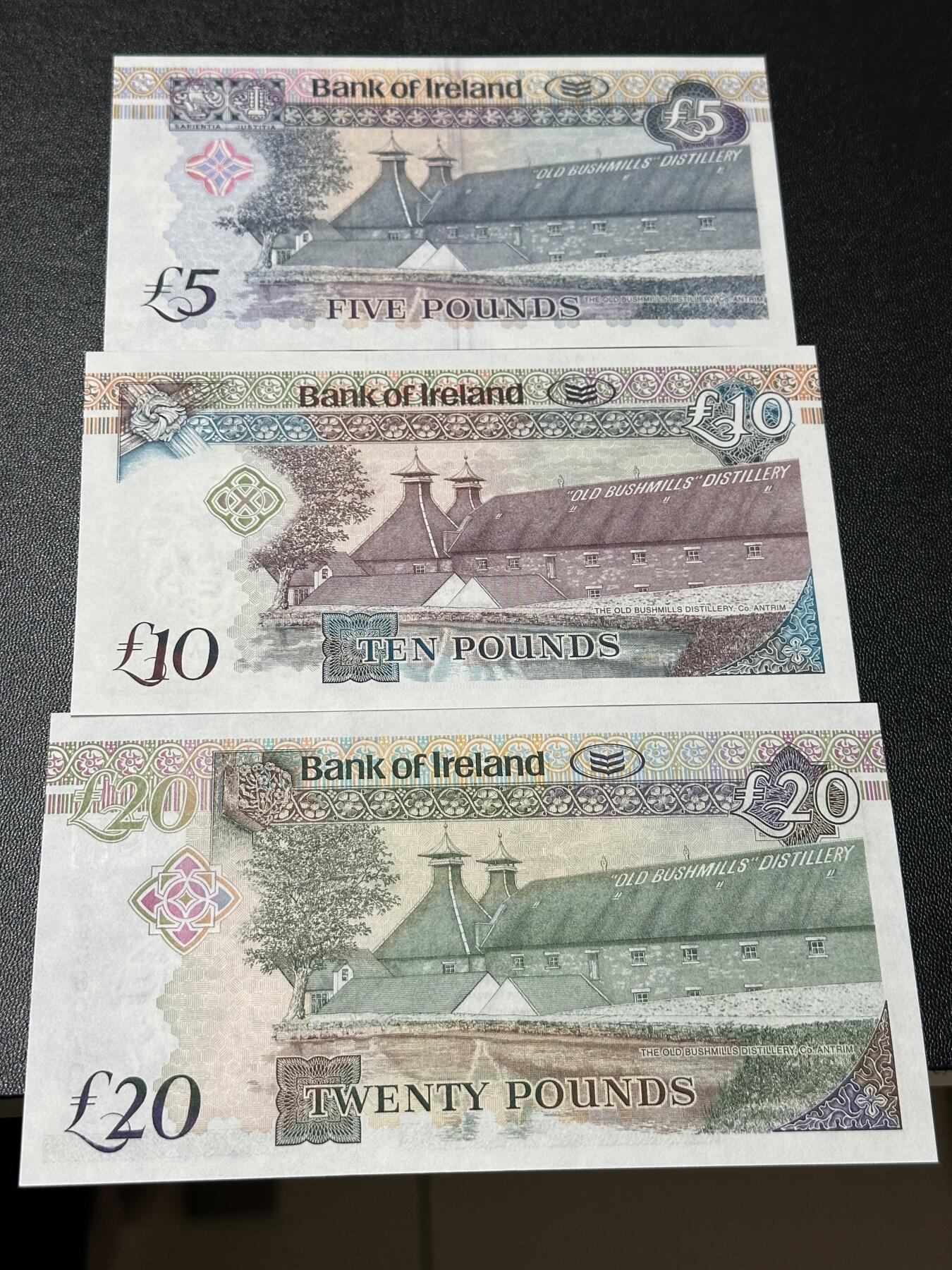 《外钞收藏家》第五百九十五期（优品场）（本平台长期征集拍品、欢迎藏友们联系合作） 爱尔兰5、10、20镑 3张一起 全新UNC 