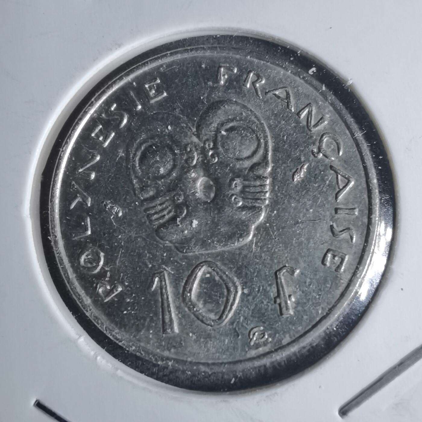 沼泽如烟--第939场 法属波利尼西亚1983年10法郎