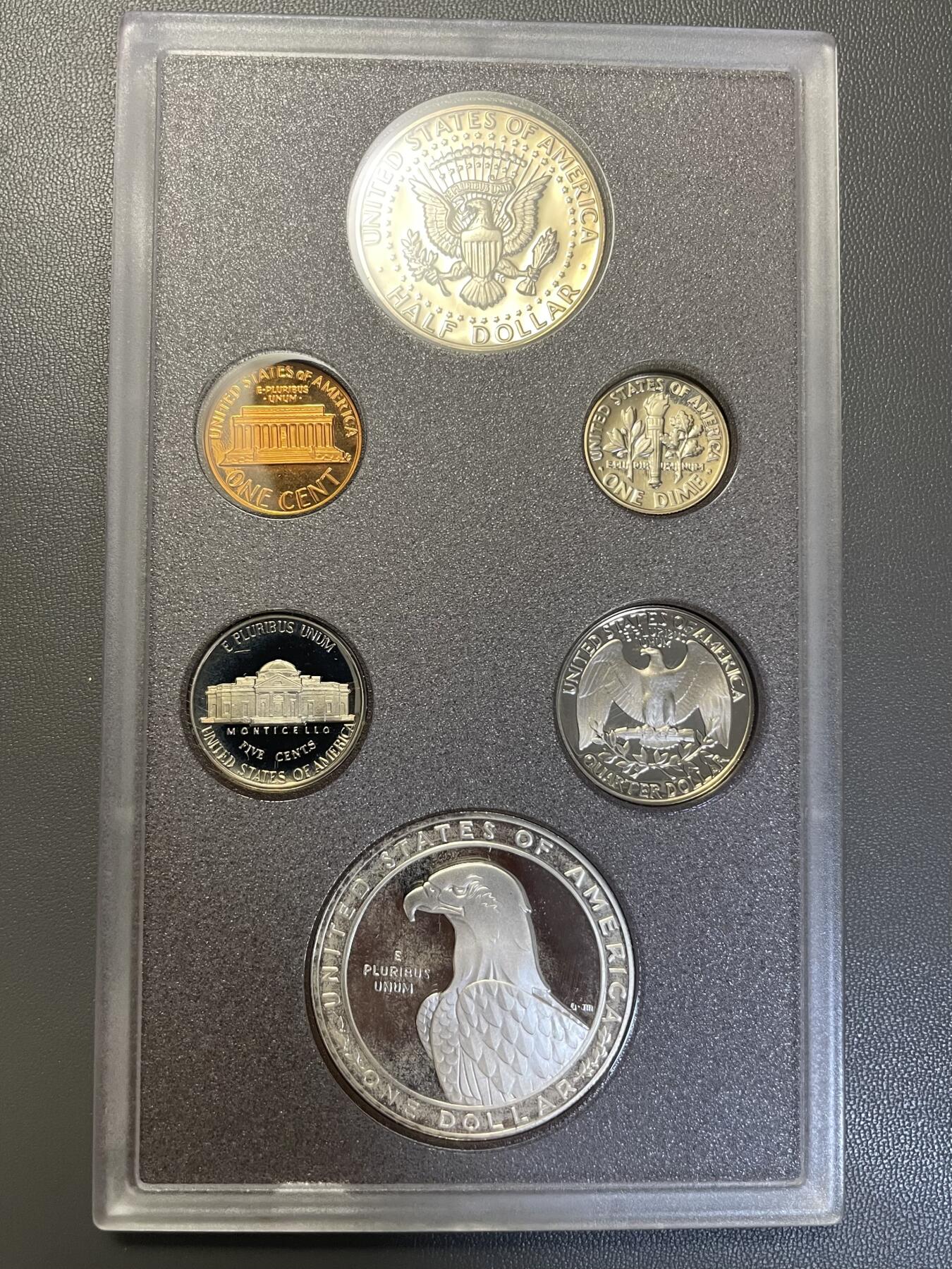 回流1222 美国1983年洛杉矶奥运会高端精制套币（Prestige Proof Set）含一枚90%高银纪念银币