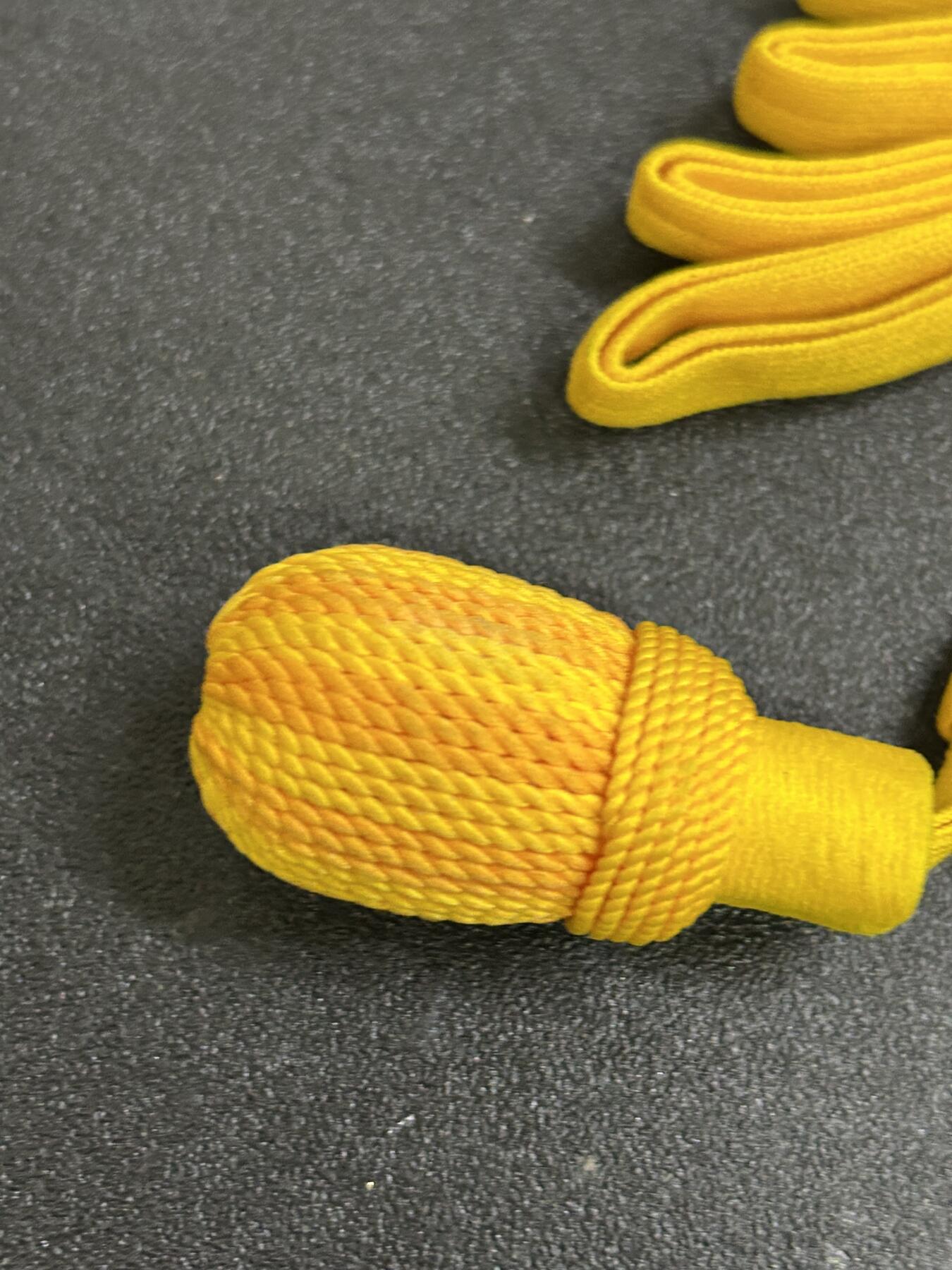 西秦中古拍卖第六十九期 泰国皇家武装力量指挥刀饰绪