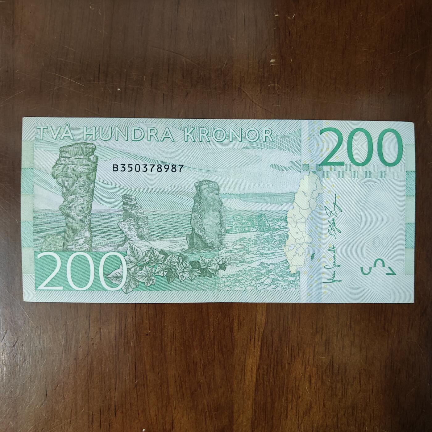 欧洲瑞典200克朗纸币 英格玛·伯格曼 2015年 单张流通好品原图片