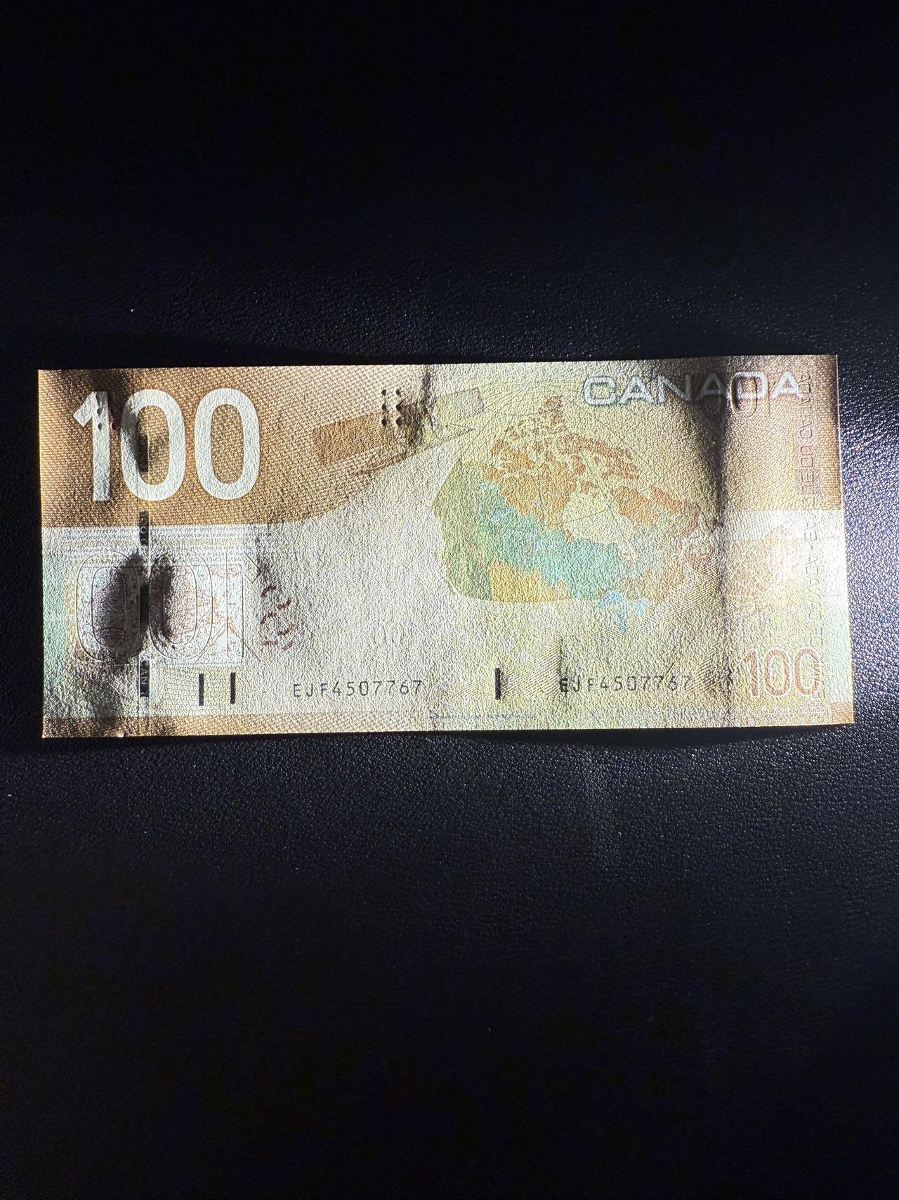 第14期 库存低价起拍 加拿大旅行版 100 全新unc