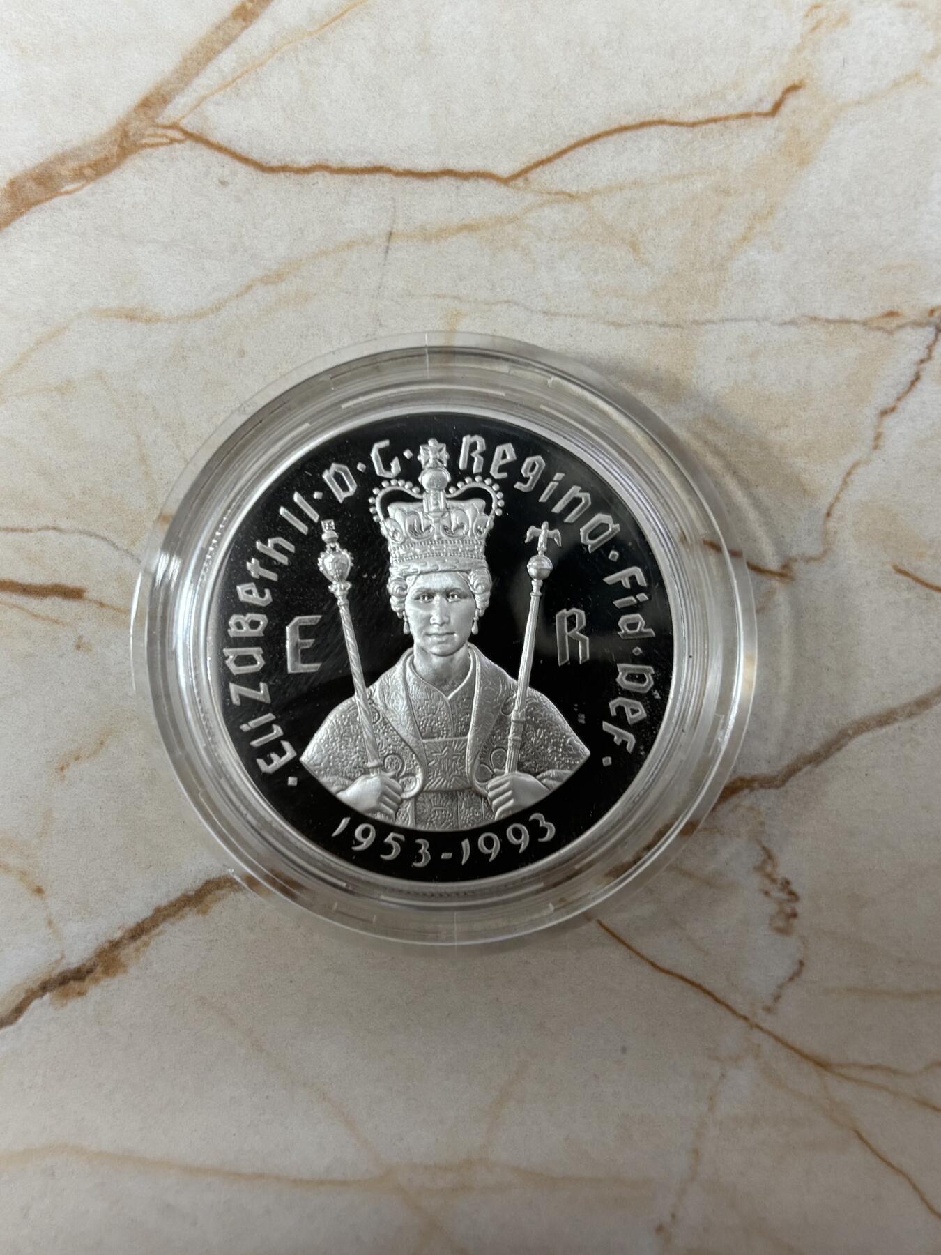 第185期拍卖 牙买加1993年女皇加冕22.45克纪念银币，925银，银价310.66