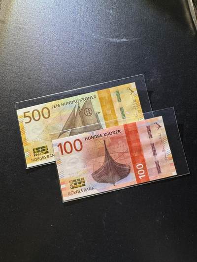 【外币出坑】0元0佣金起拍 无保留价 - 挪威克郎 100/500 共2枚 含无47 全新unc