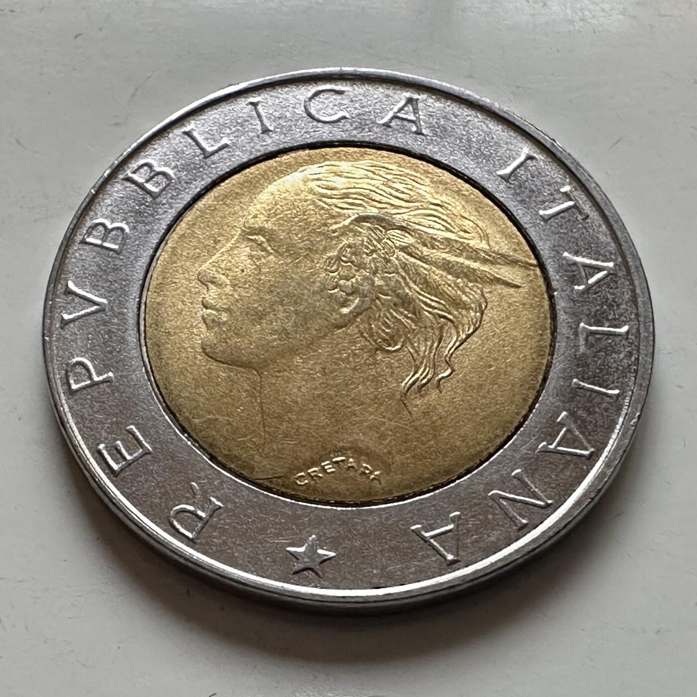 🌹外币初藏🌹🐯2025年第143场  每周二四六晚8️⃣点 接代拍 意大利1996年500里拉纪念币