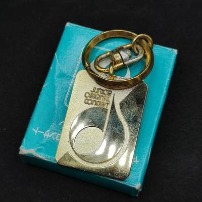 0元起拍勋章 第320期 咸鱼国勋章拍卖专场 12月21日（周日）下午6：00开始 - 纪念钥匙链带盒