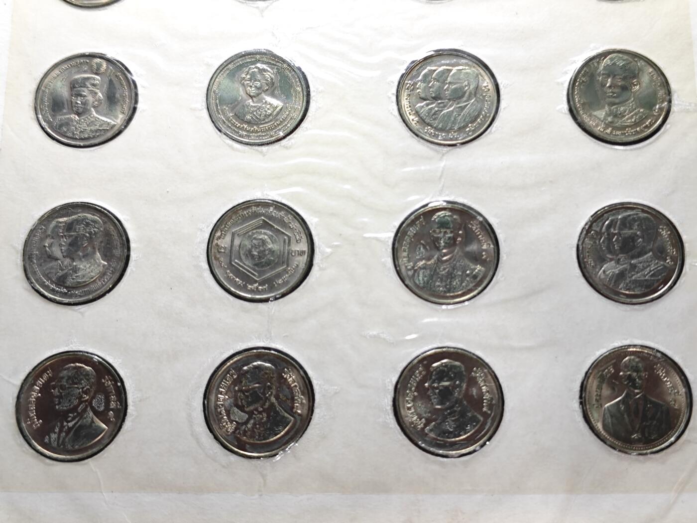 KK钱币收藏小铺 《套币 好品/批量散币专场》  2月预留时间 周末发货  泰国纪念币套币 含纪念币19枚