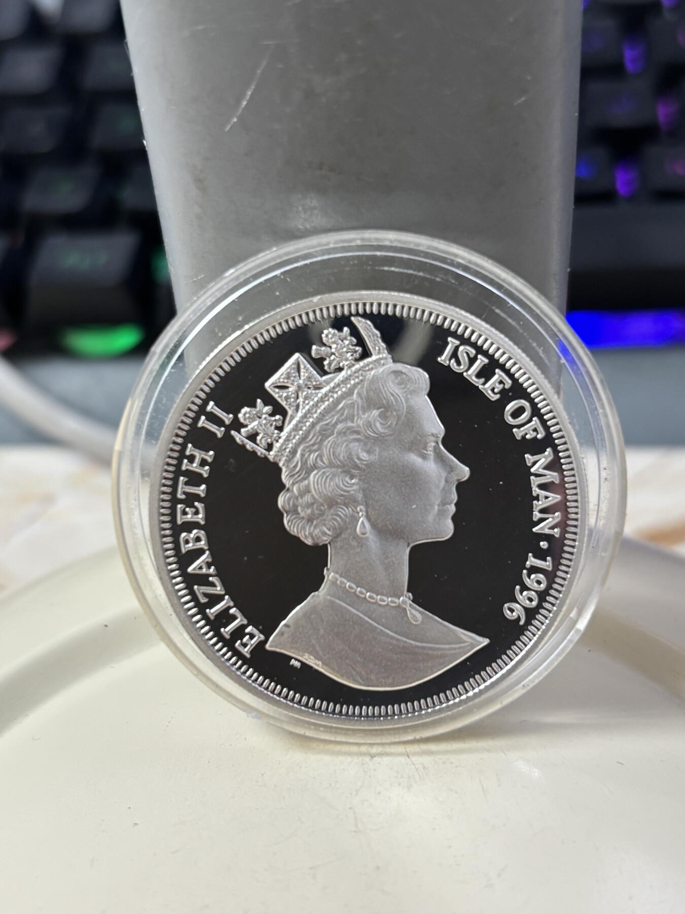 第185期拍卖 马恩岛1996年波希米亚画家100周年精制纪念银币。925银，20克，材料价276.57元