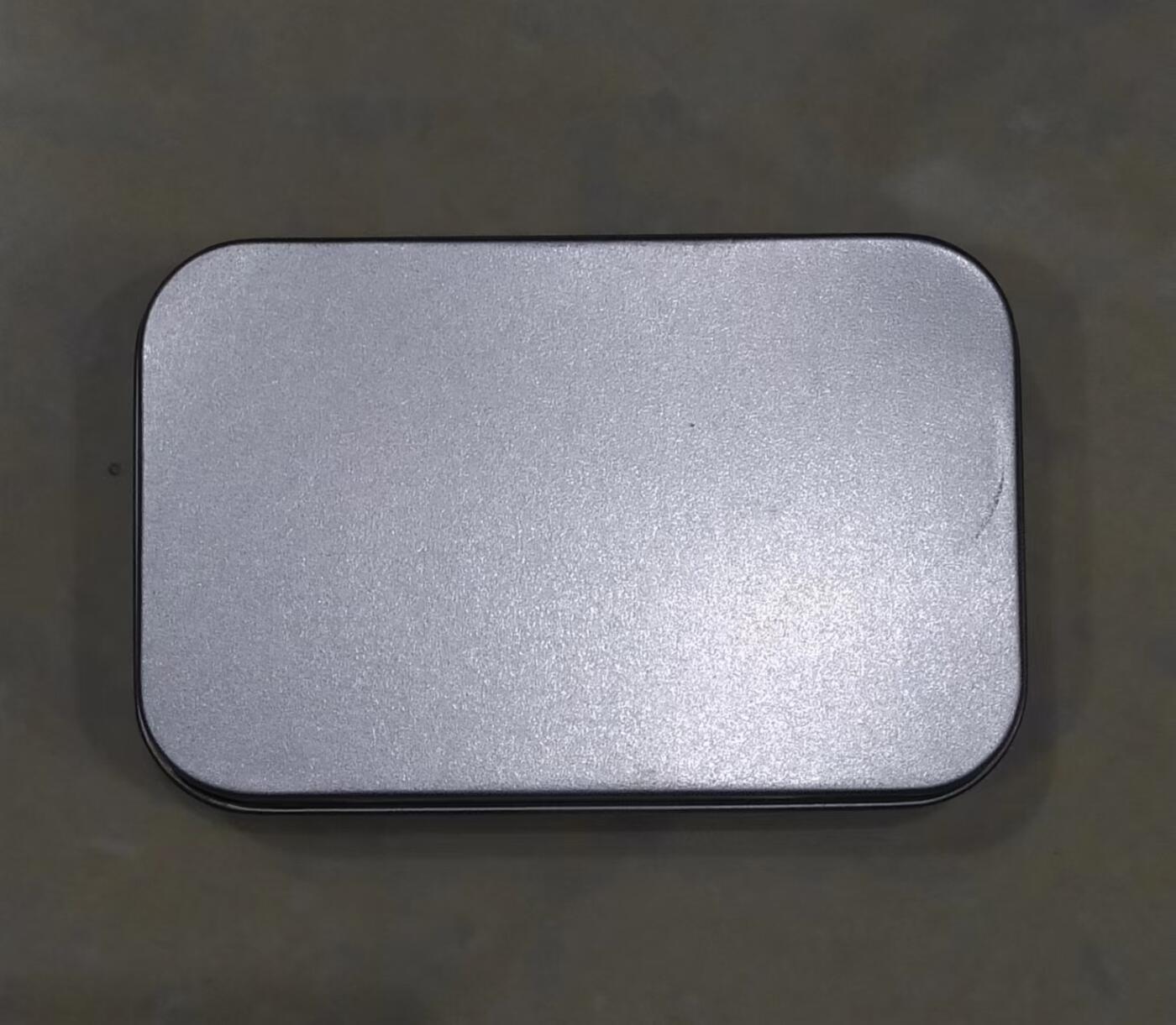 第185期拍卖  纽埃2016年，罗马诺 名画系列-“耶稣和抹大拉的玛利亚”，异形、彩色精制银币. 盒证全. 带展示支架的原盒，高颜值漂亮银币. 大师名画系列银币. 国外售价151美元