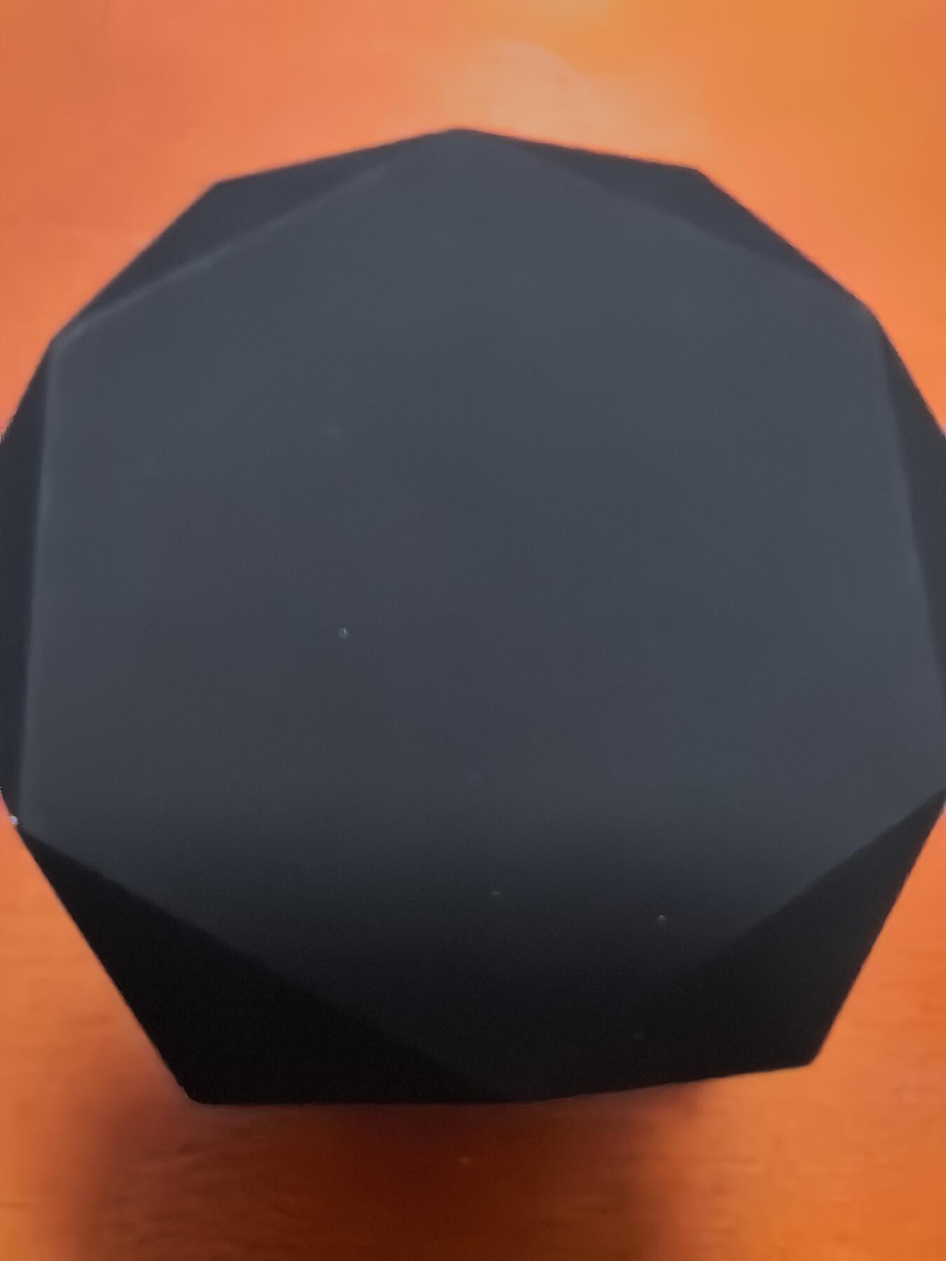 长老汇蛇年精选第八十三场拍卖 2022纽埃伊丽莎白二世逝世5元精制银币，2盎司999银，盒证全，钻石型盒子，打开带照射灯，700枚