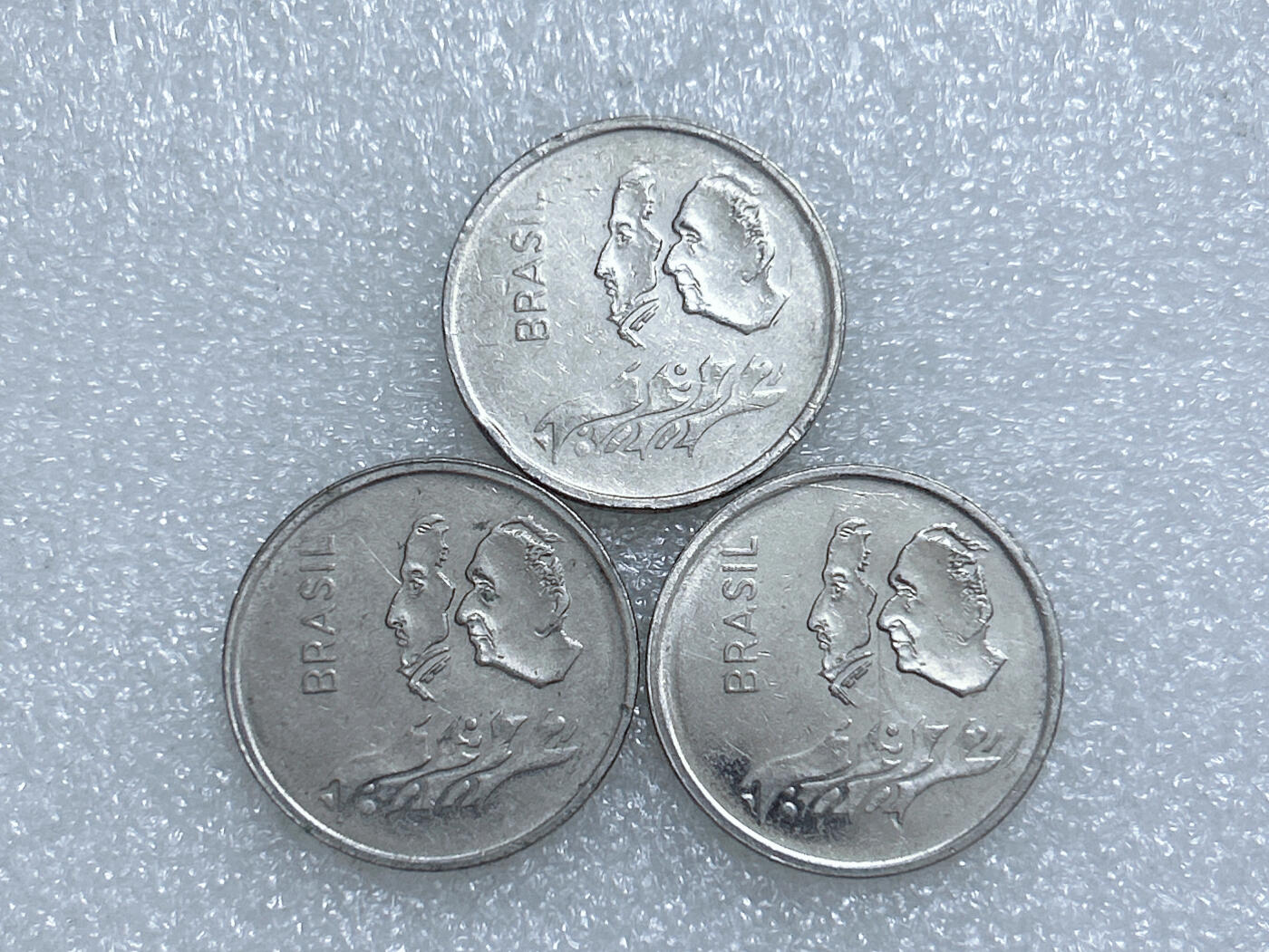 第一海外回流一元起拍收藏 散集专场  第278期 巴西1972年独立150周年1克鲁塞罗浮雕式纪念币 3枚