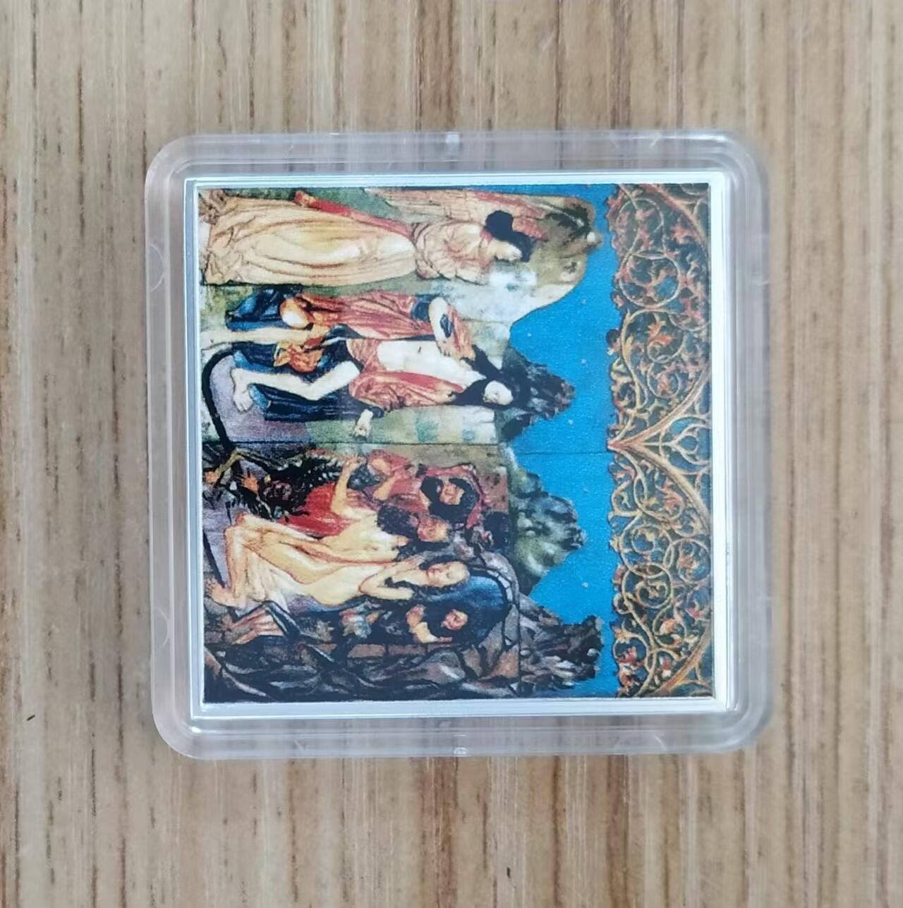 第185期拍卖  纽埃2016年，罗马诺 名画系列-“耶稣和抹大拉的玛利亚”，异形、彩色精制银币. 盒证全. 带展示支架的原盒，高颜值漂亮银币. 大师名画系列银币. 国外售价151美元