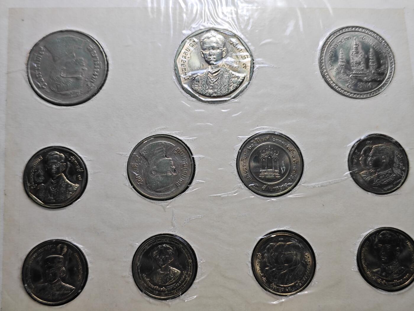 KK钱币收藏小铺 《套币 好品/批量散币专场》  2月预留时间 周末发货  泰国纪念币套币 含纪念币19枚