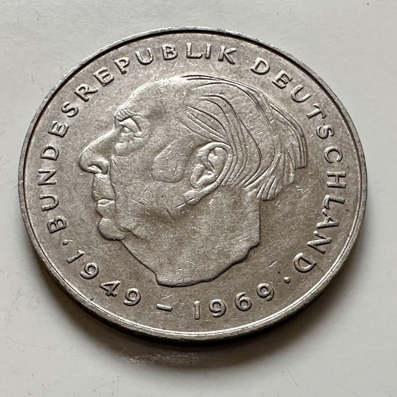 🌹外币初藏🌹🐯2025年第143场  每周二四六晚8️⃣点 接代拍 德国1977年D版 2马克 豪斯