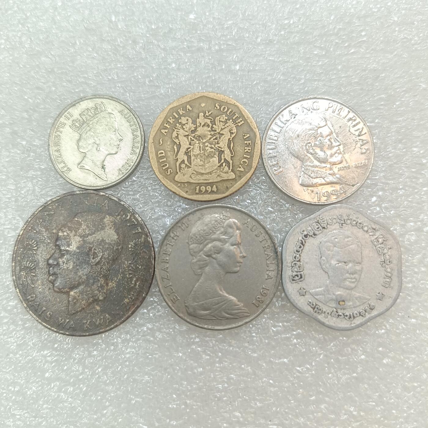 君烨收藏 0元起拍 散币场 每天一场 可留存 第29场 周日发货 20散币6个