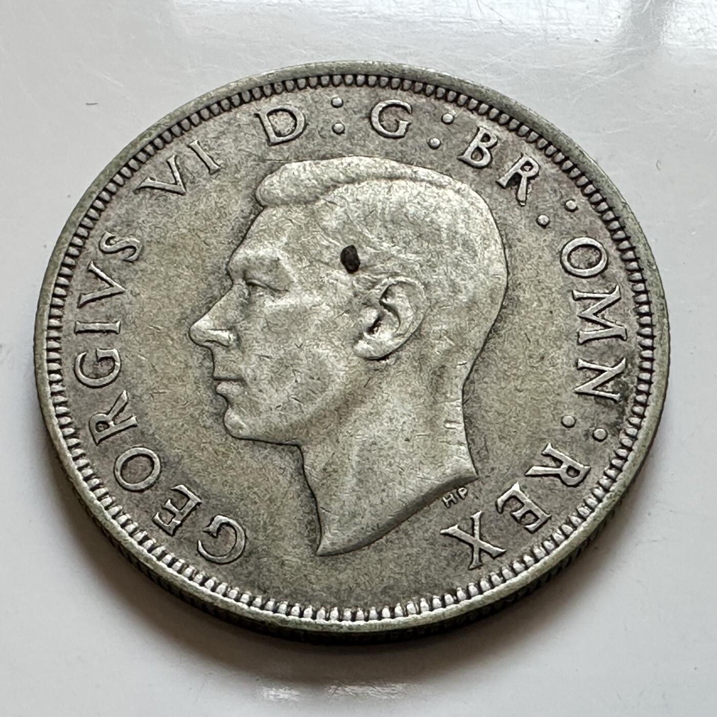 🌹外币初藏🌹🐯2025年第143场  每周二四六晚8️⃣点 接代拍 英国1944年半克郎银币 14.1克50%银