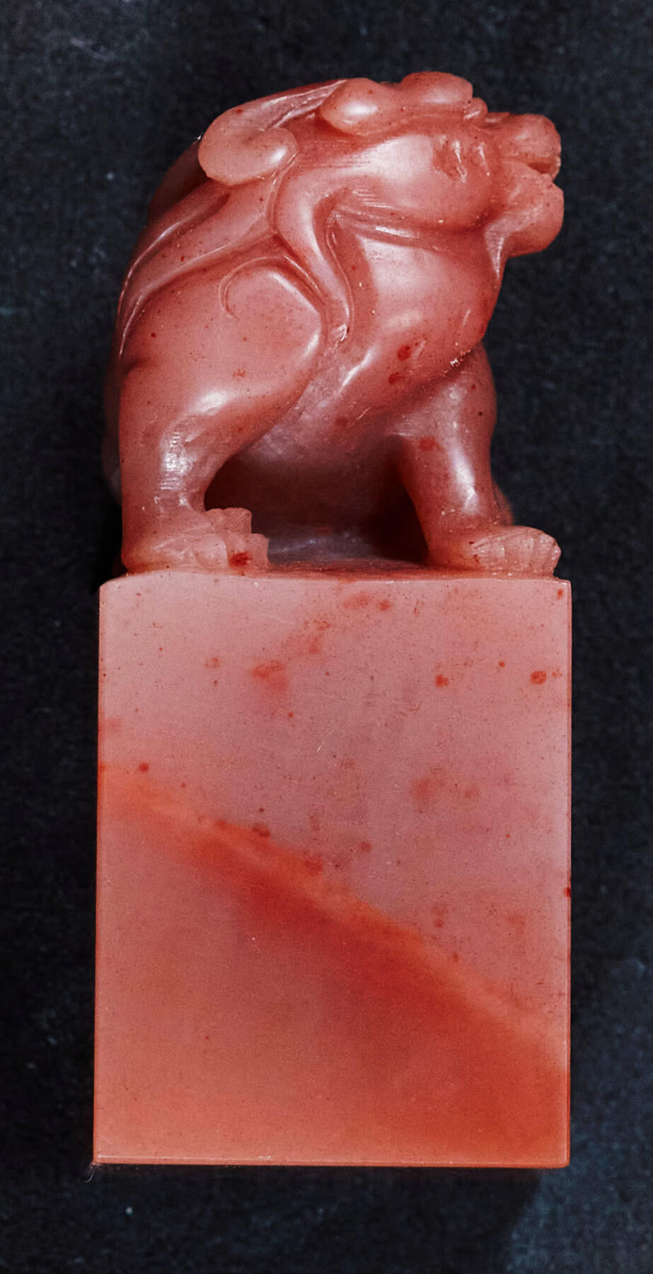 【俄甄集藏】2026年(046)01-07 星期三 晚 19:30 全场包邮 精美老挝石貔貅印章（产地老挝），高：42mm，底座：18mm×18mm，重量：26.79克，质地温润，味道不输寿山石