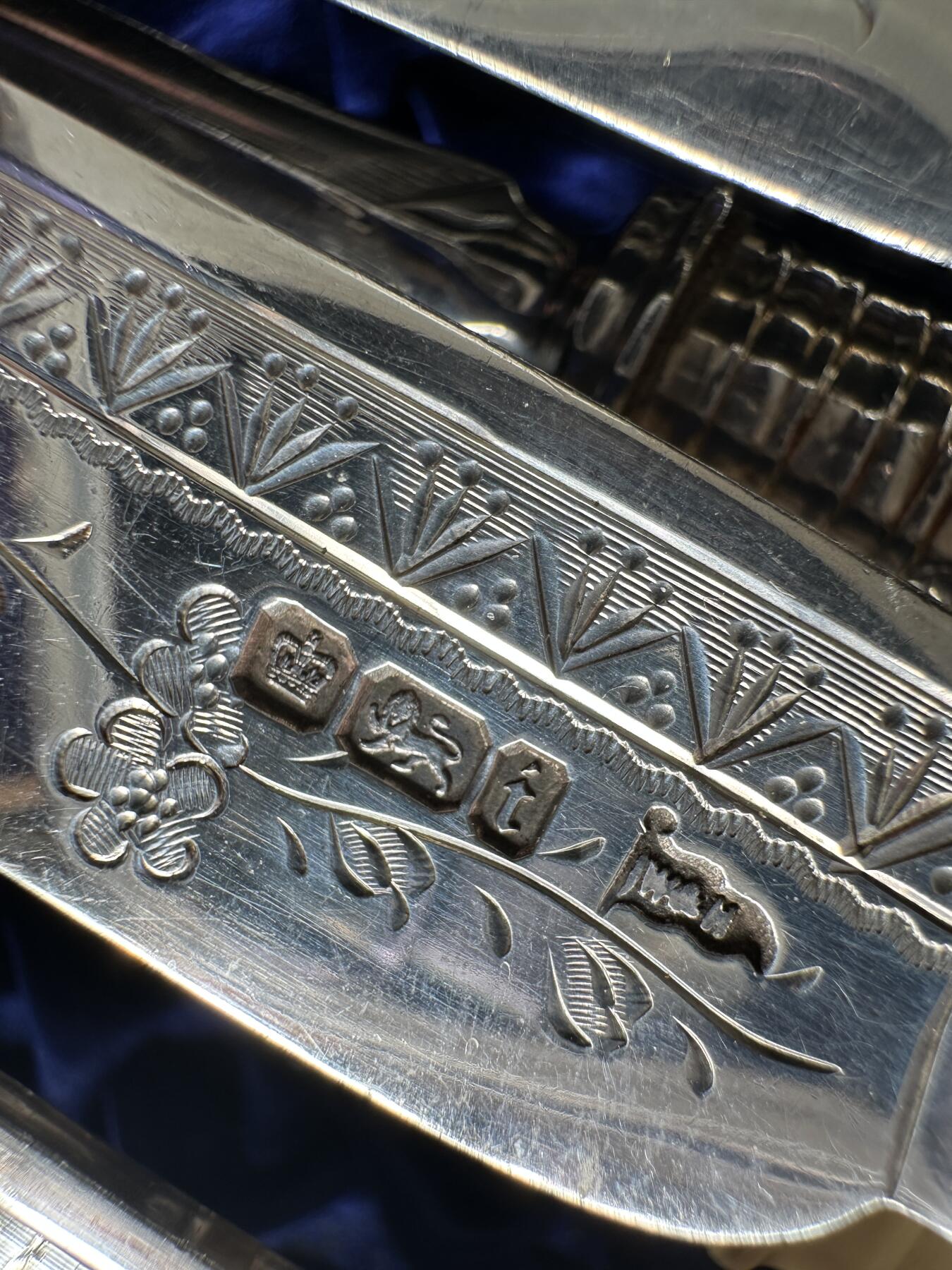 【俄甄集藏】2026年(046)01-07 星期三 晚 19:30 全场包邮