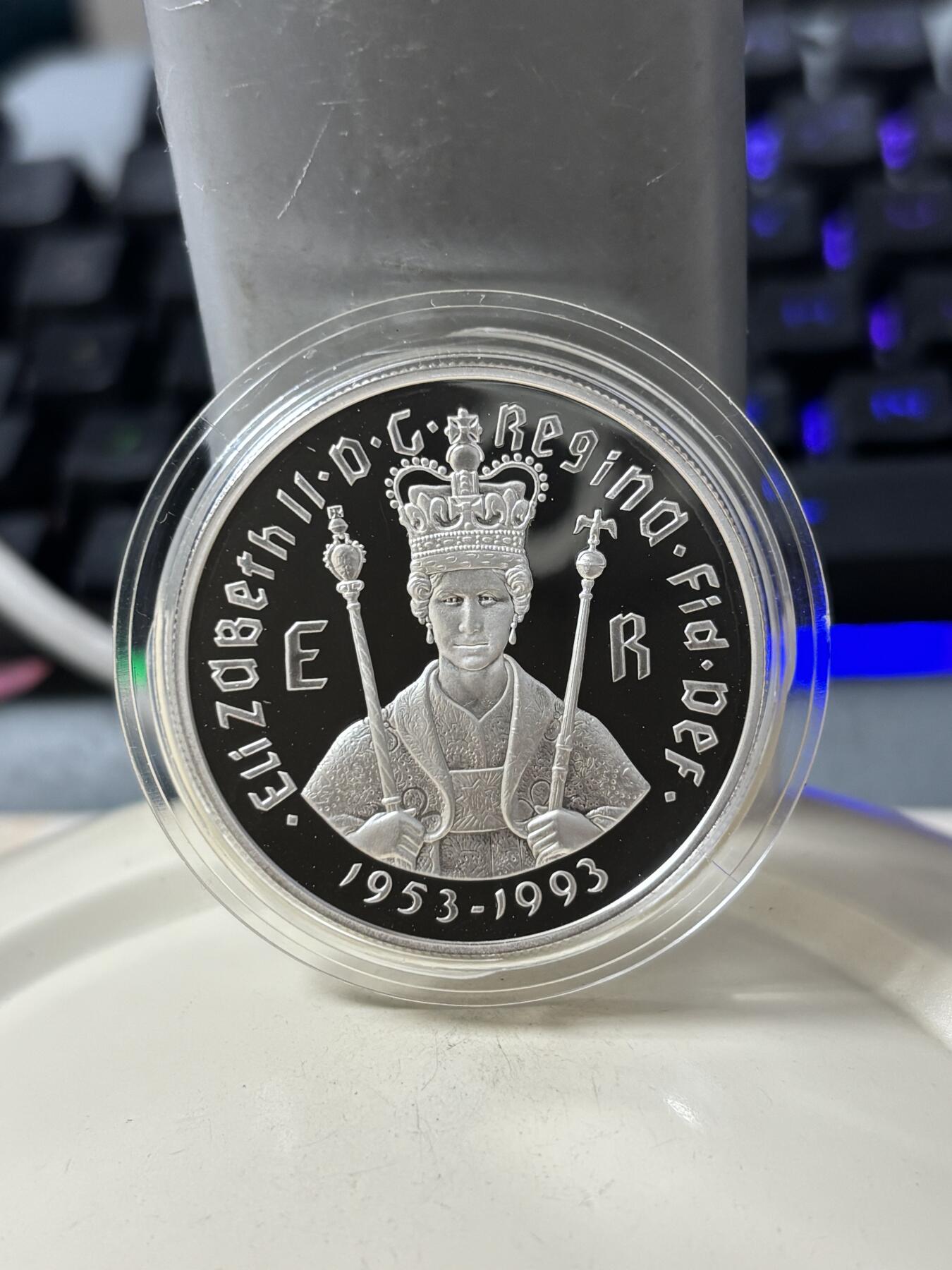 第185期拍卖 牙买加1993年女皇加冕22.45克纪念银币，925银，银价310.66