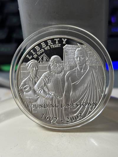 第185期拍卖 - 获奖美国2007年詹姆斯敦建城400周年纪念银币,900银，26.72克，荣获世界硬币大奖赛"最佳历史意义币"大奖！！银价360元
