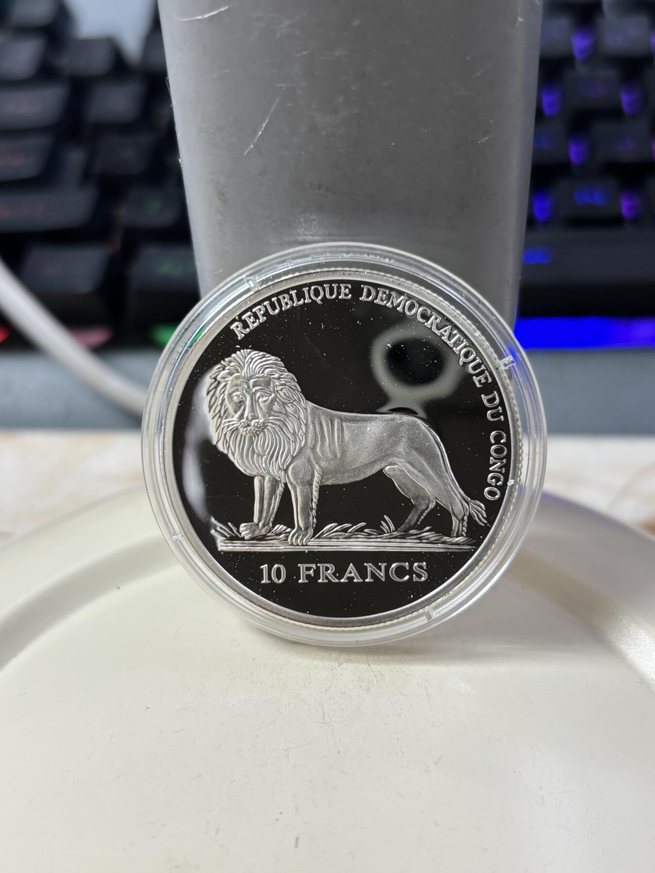 第185期拍卖 刚果2004年教皇访问瑞士纪念银币，925银，25克，银价346元