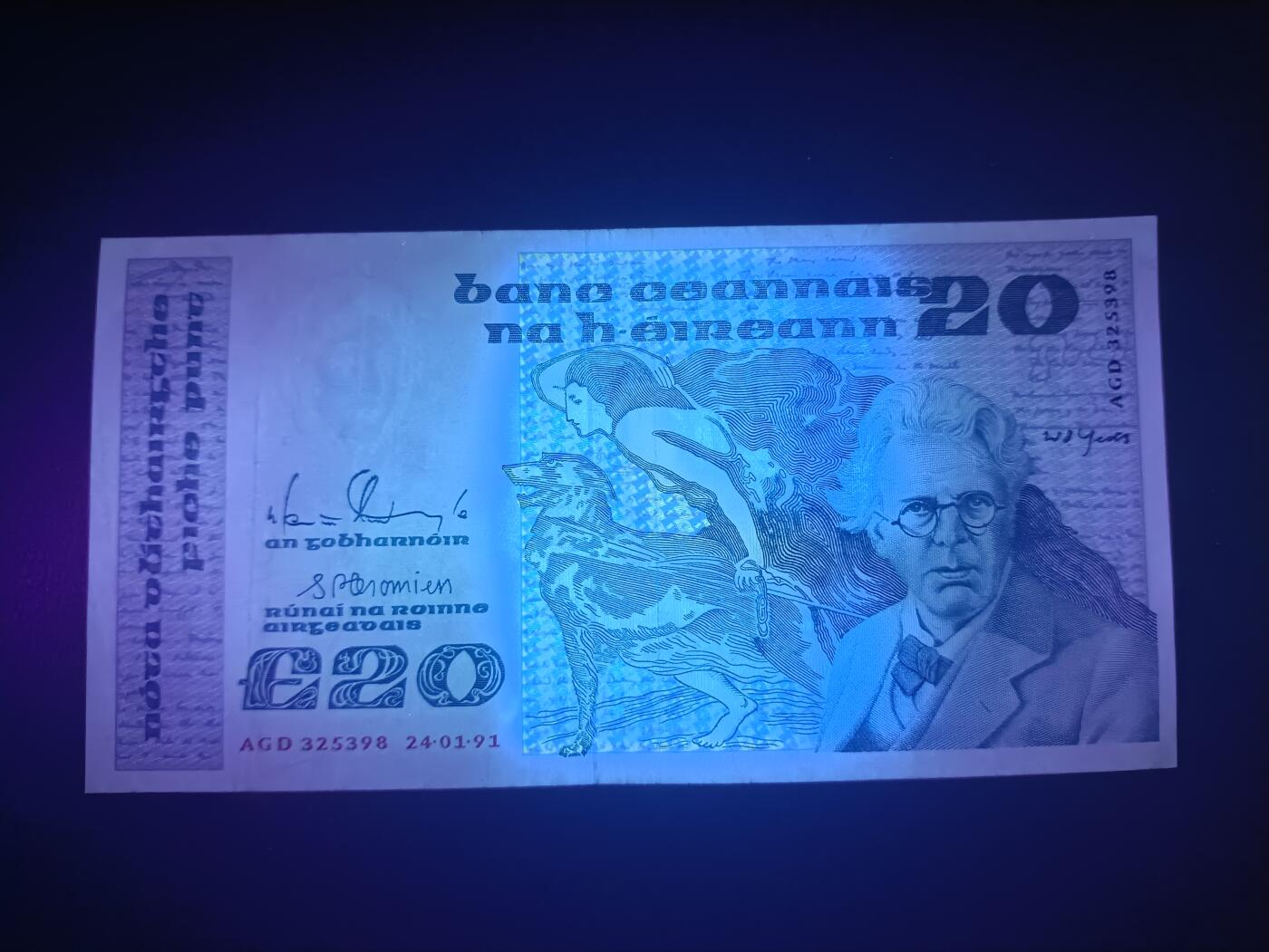2025十二月第四期，总209期 爱尔兰1991年20镑AUNC无47，作家叶芝和大小布兰斯克群岛，少见中高面值