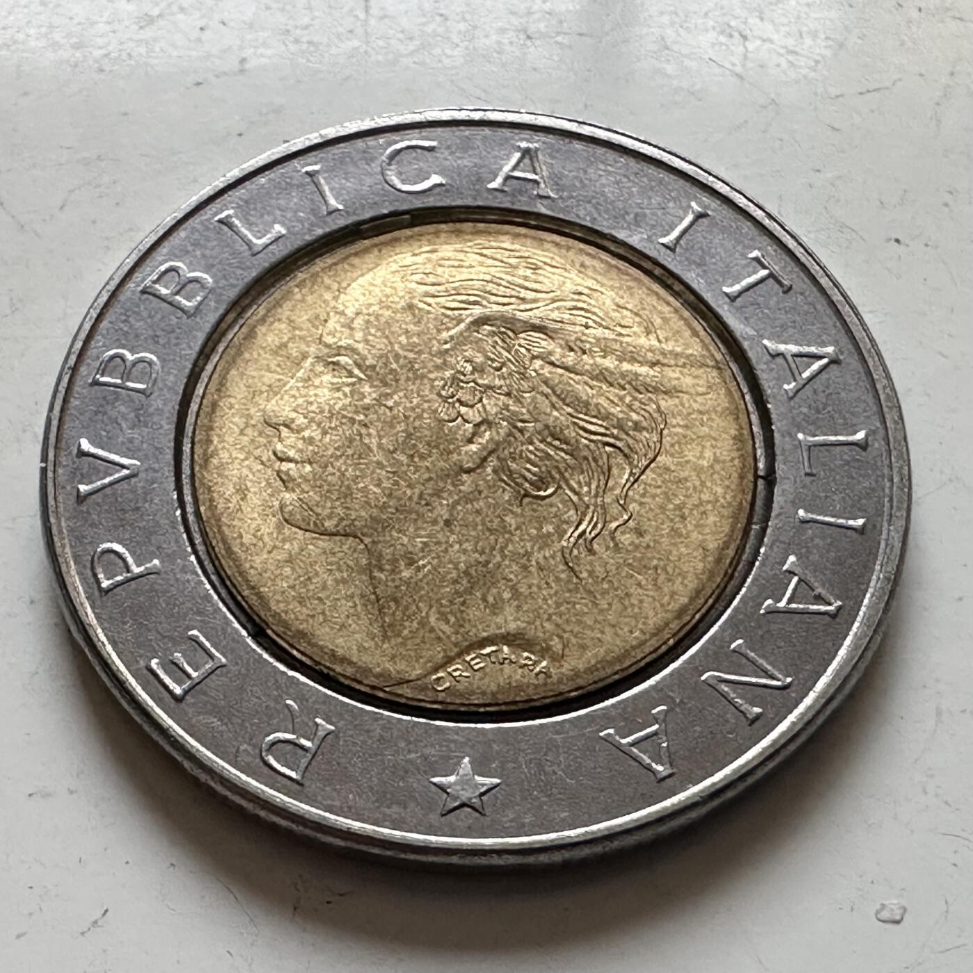 🌹外币初藏🌹🐯2025年第143场  每周二四六晚8️⃣点 接代拍 意大利1992年500里拉