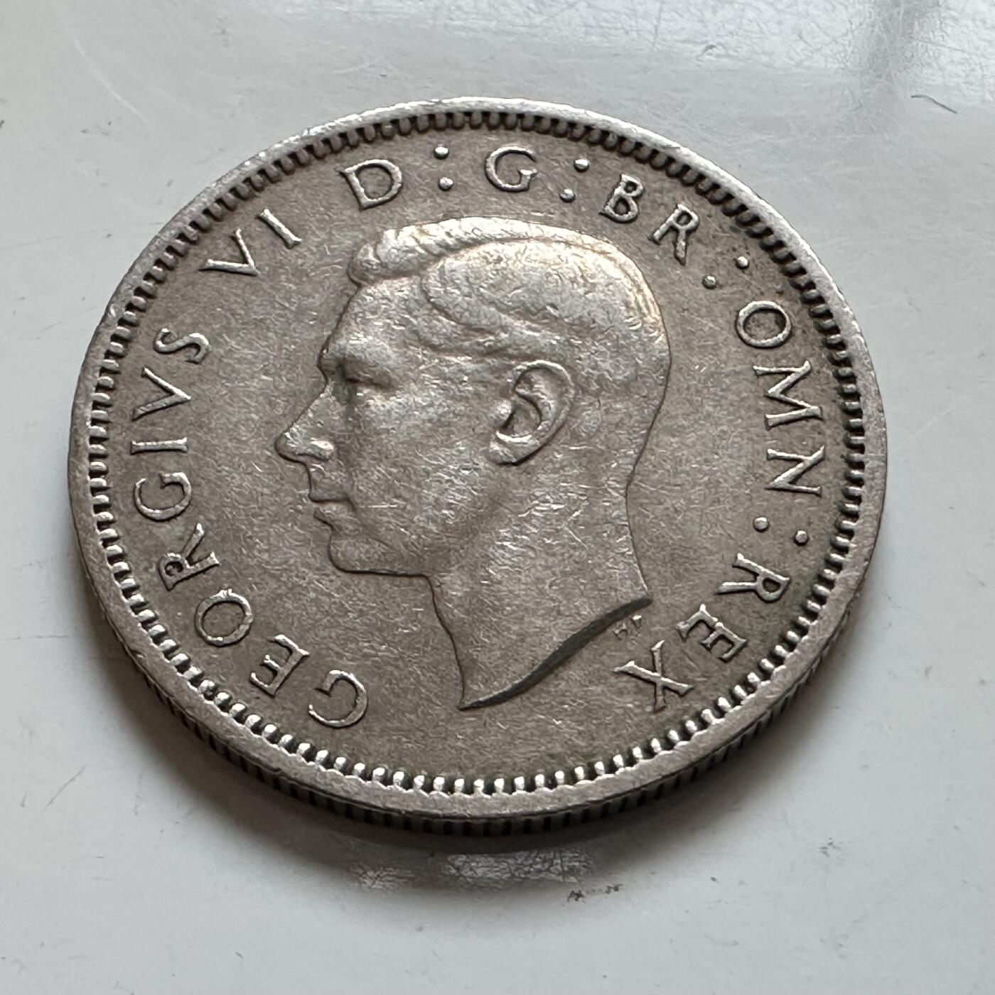 🌹外币初藏🌹🐯2025年第143场  每周二四六晚8️⃣点 接代拍 英国1947年 6便士