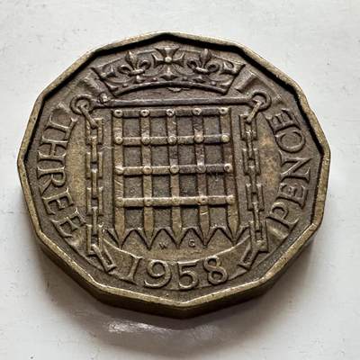 🌹外币初藏🌹🐯2025年第143场  每周二四六晚8️⃣点 接代拍 - 英国1958年 三便士