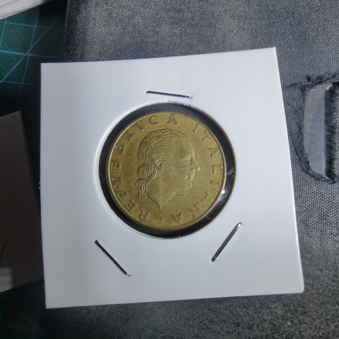 沼泽如烟--第938场 意大利1978年200里拉