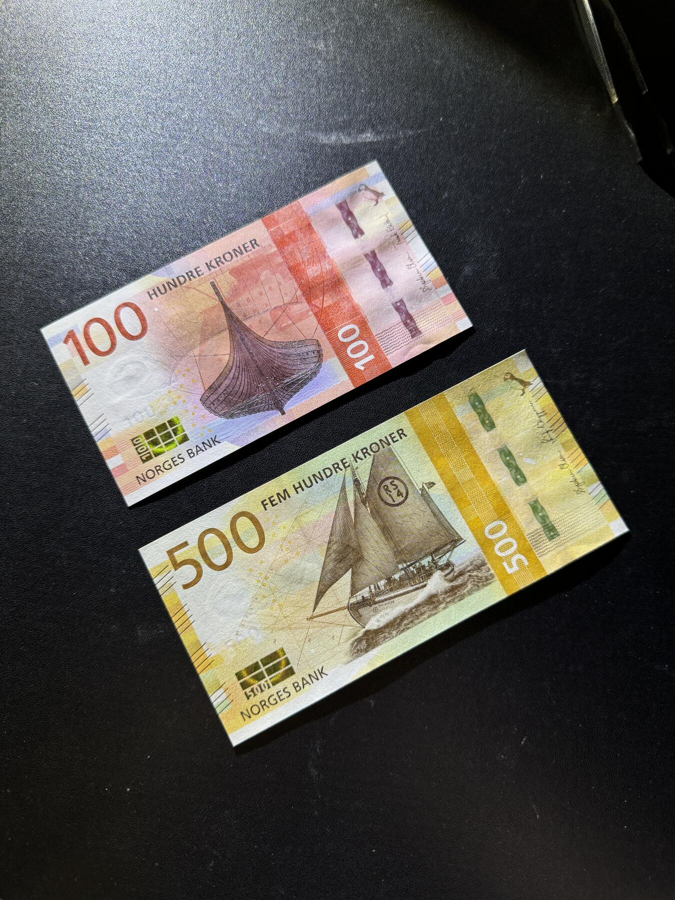 【外币出坑】0元0佣金起拍 无保留价 挪威克郎 100/500 共2枚 含无47 全新unc