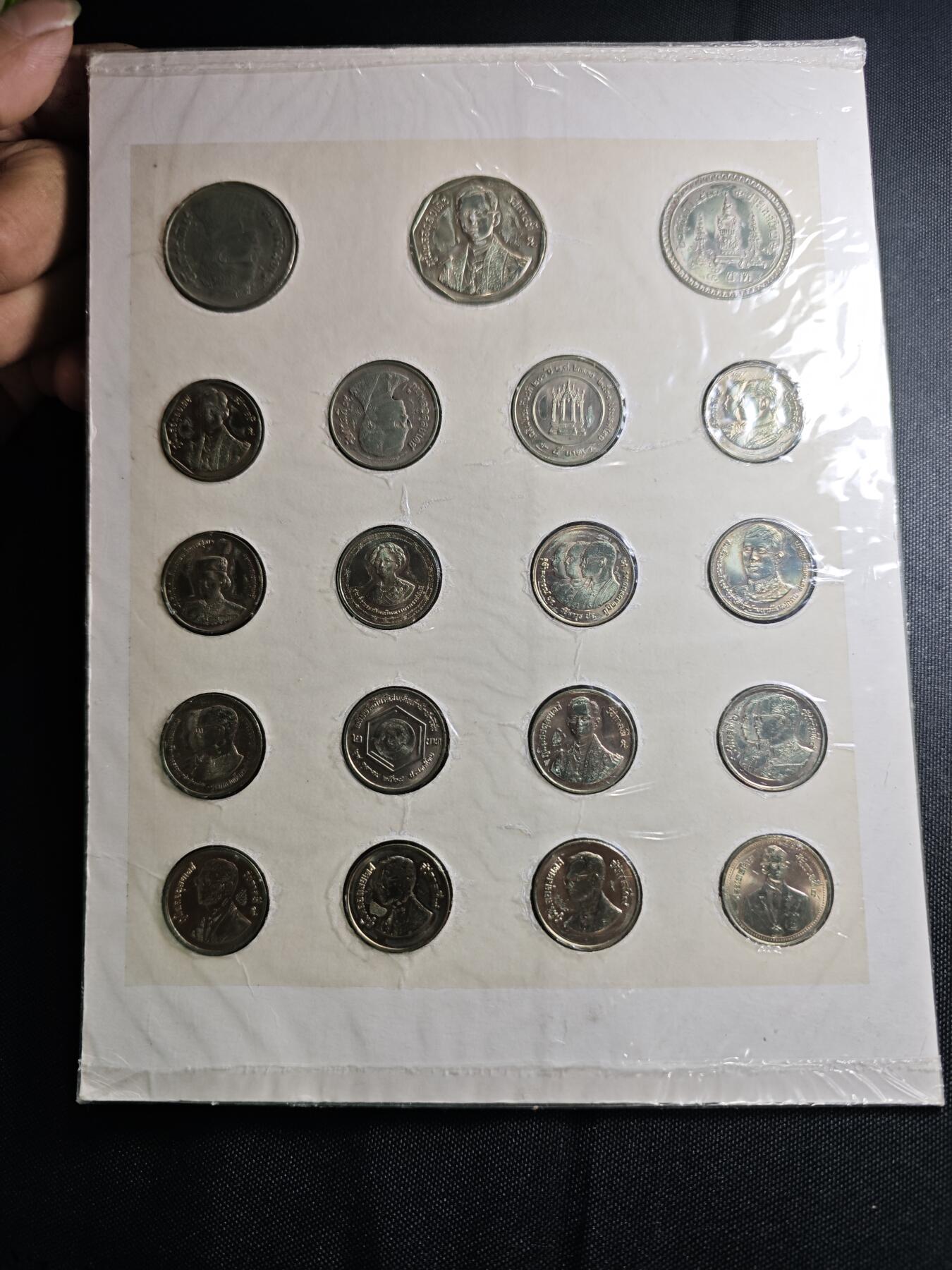 KK钱币收藏小铺 《套币 好品/批量散币专场》  2月预留时间 周末发货  泰国纪念币套币 含纪念币19枚