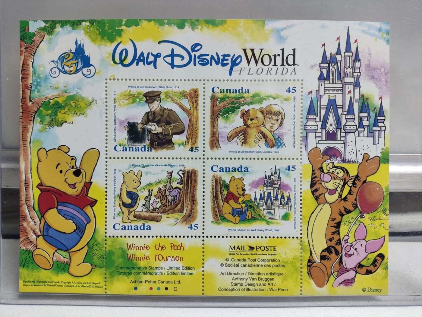 邮册邮折 加拿大1996年庆祝佛罗里达迪士尼乐园25周年发行的小熊维尼纪念邮票小全张