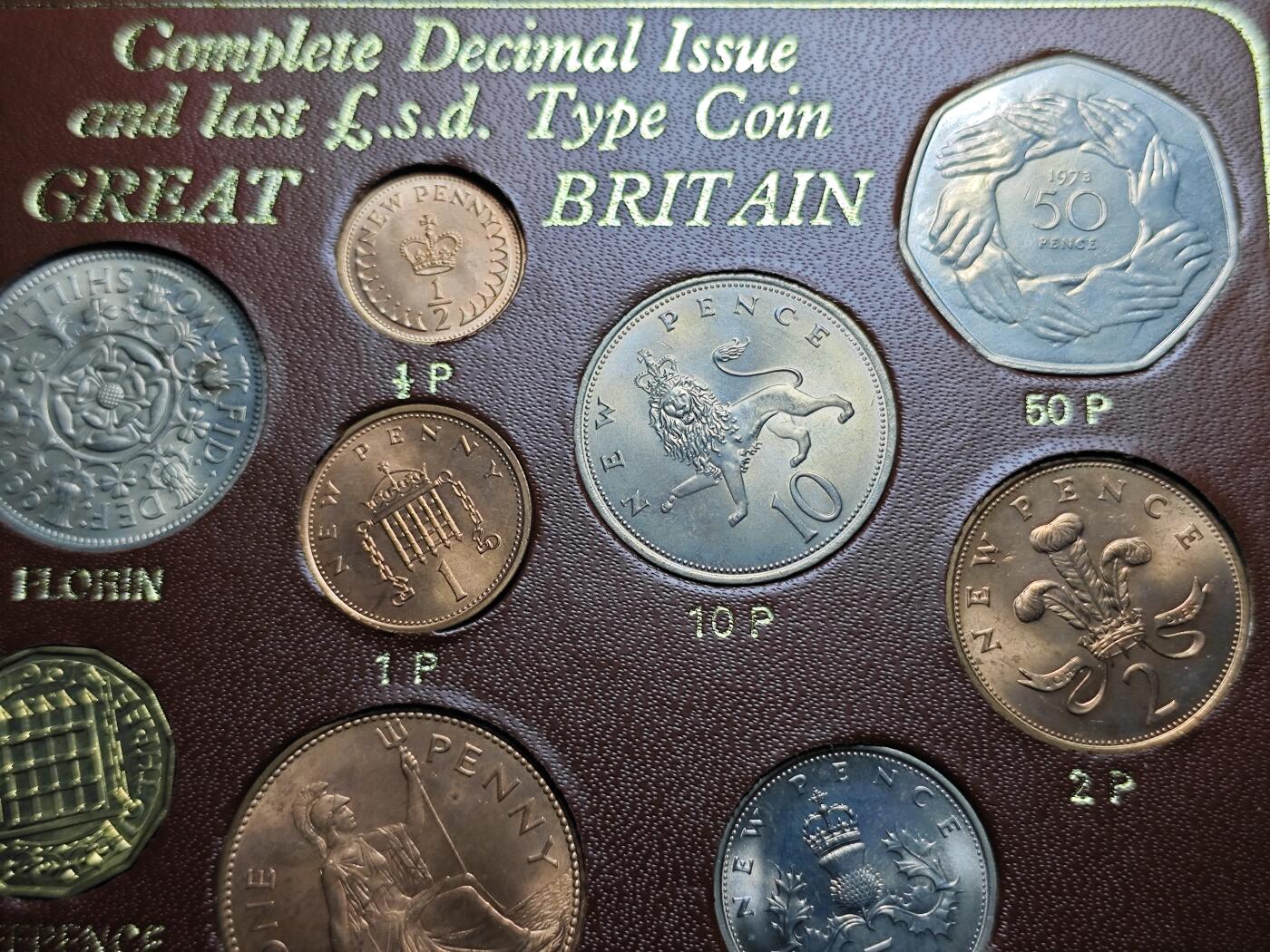 KK钱币收藏小铺 《套币 好品/批量散币专场》  2月预留时间 周末发货  英国大小面值一套 好品