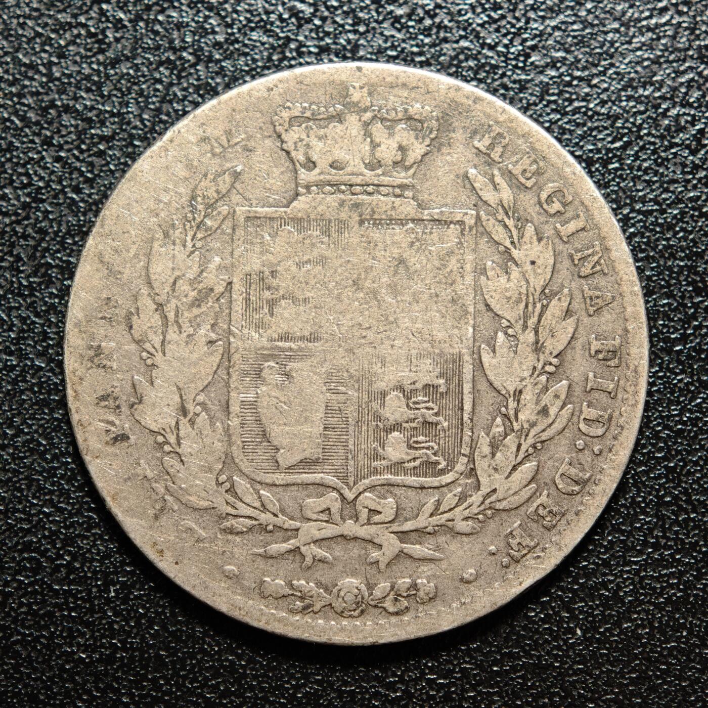 【德藏】世界币章拍卖第158期（拍品征集中~欢迎藏友联系） 1844年 英国维多利亚半克朗银币 原味包浆 直径约：32mm；重约：13.1g