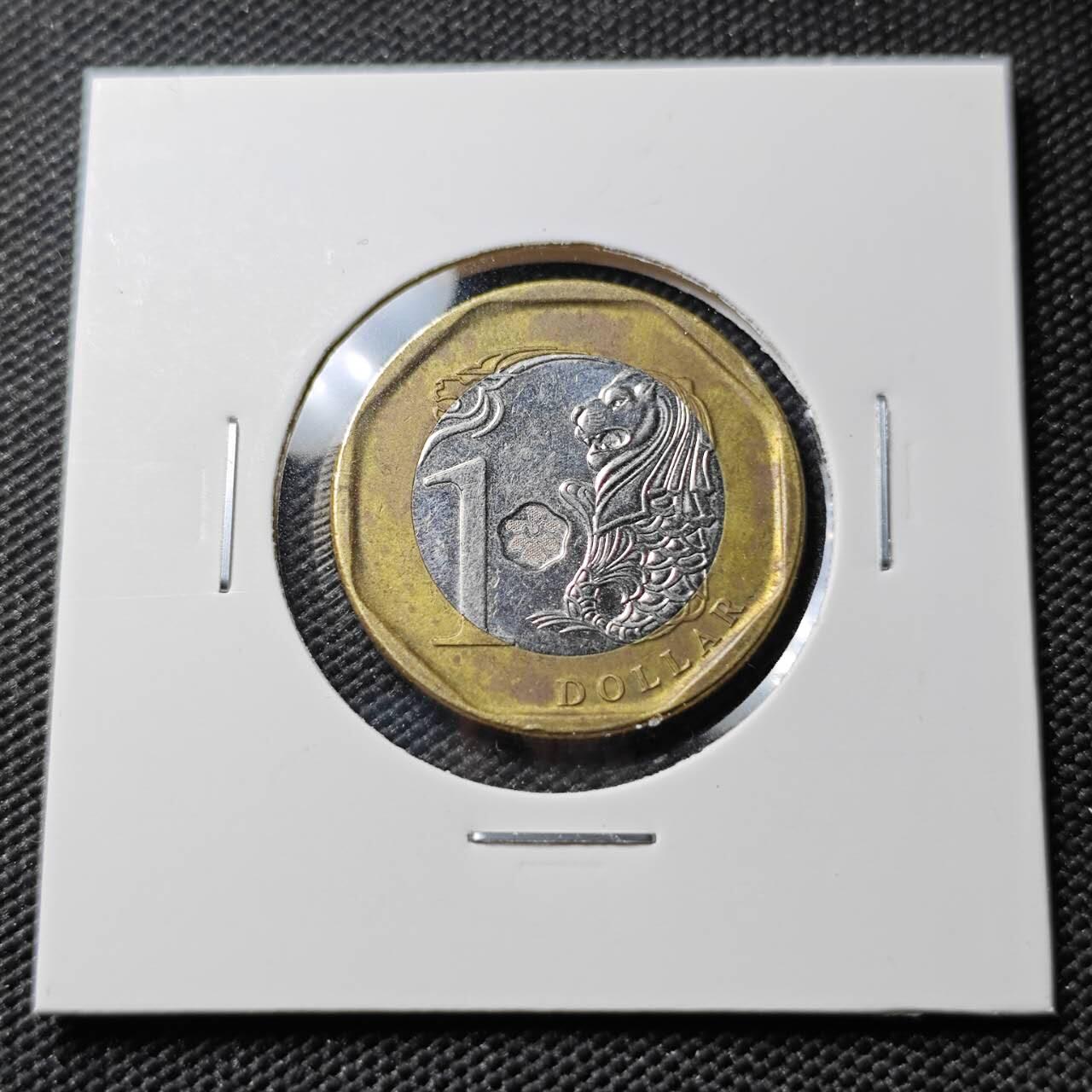 KK钱币收藏小铺 第382期  2月预留时间 周末发货 2012新加坡1元 